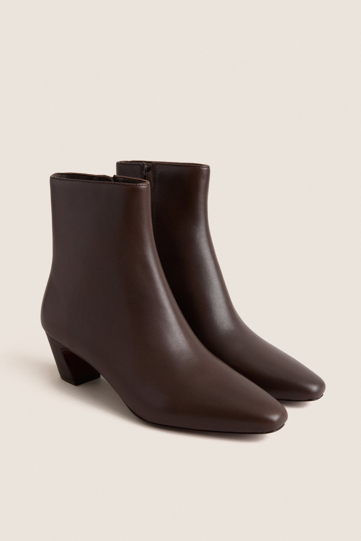 Tmoro Harper Vachetta Boots