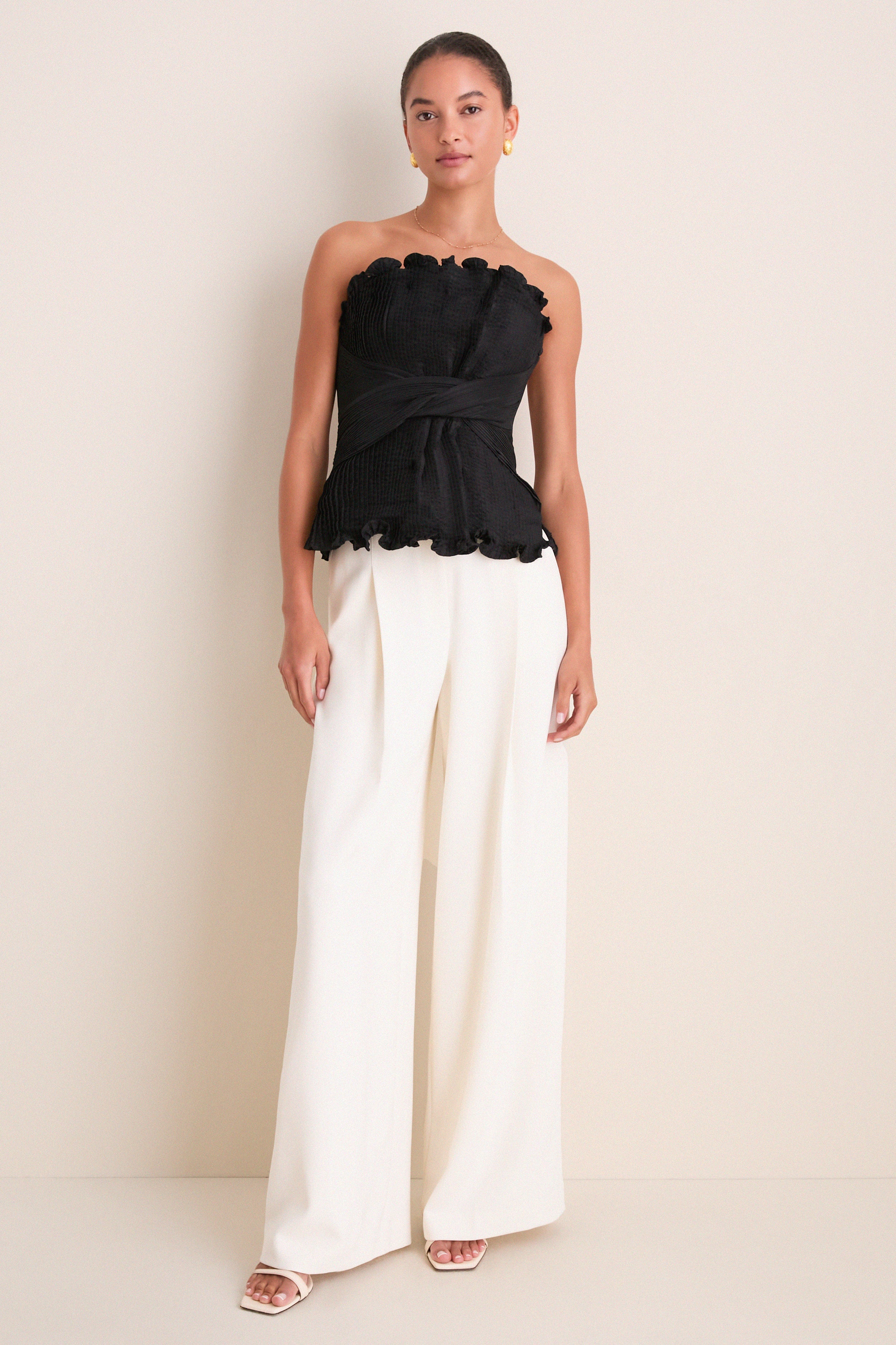 Black Te Recuerdo Pleated Top