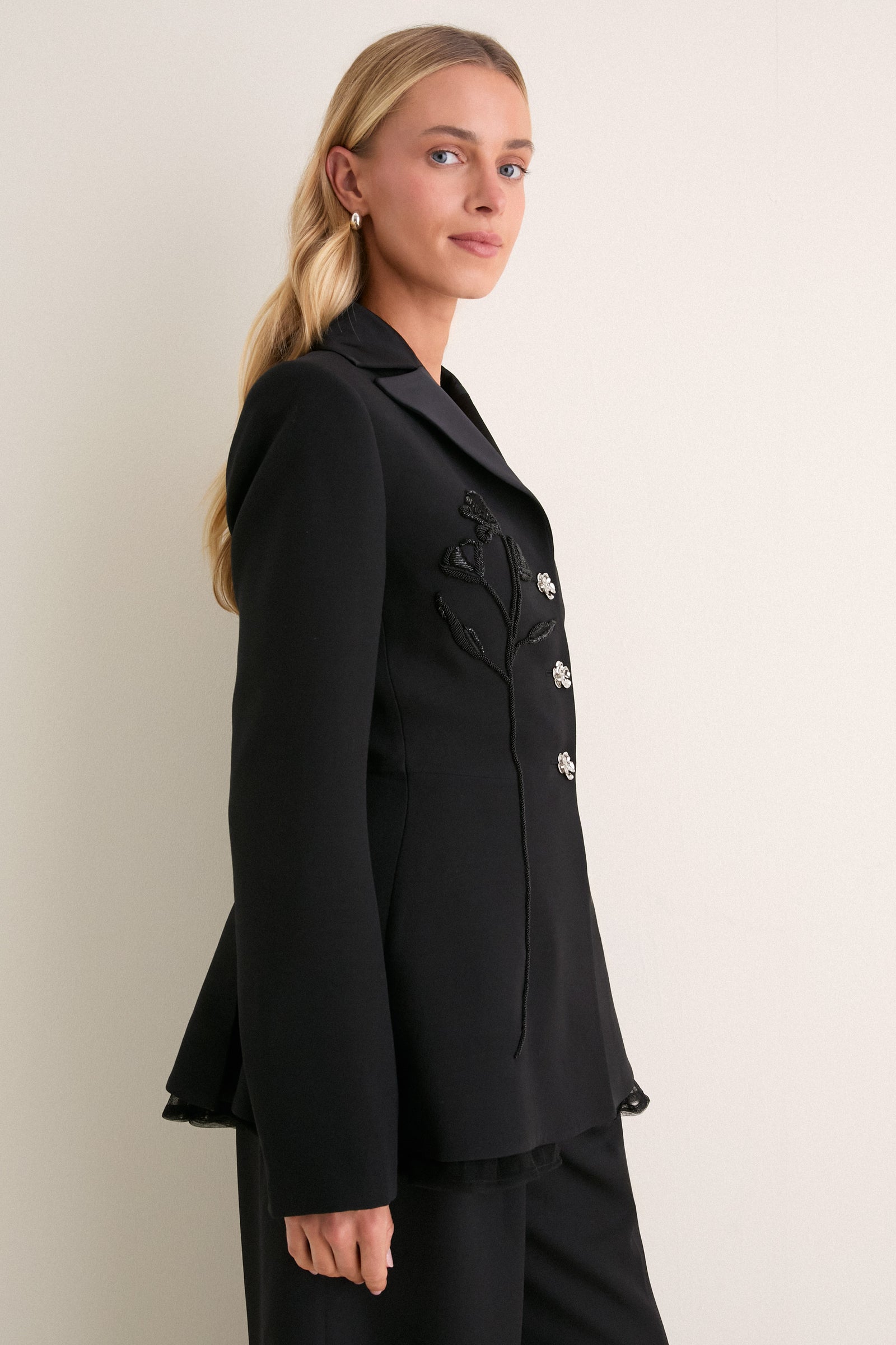 Noir Evelyn Jacket With Embroidered Tulip