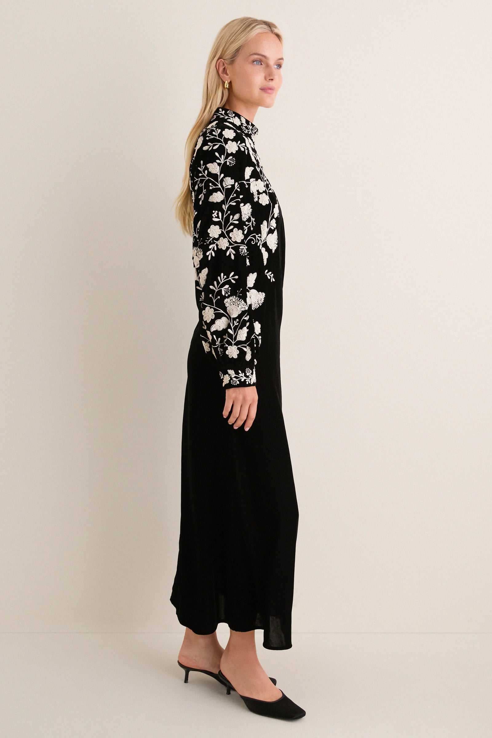 Black Shiloh Embroidery Maxi Dress