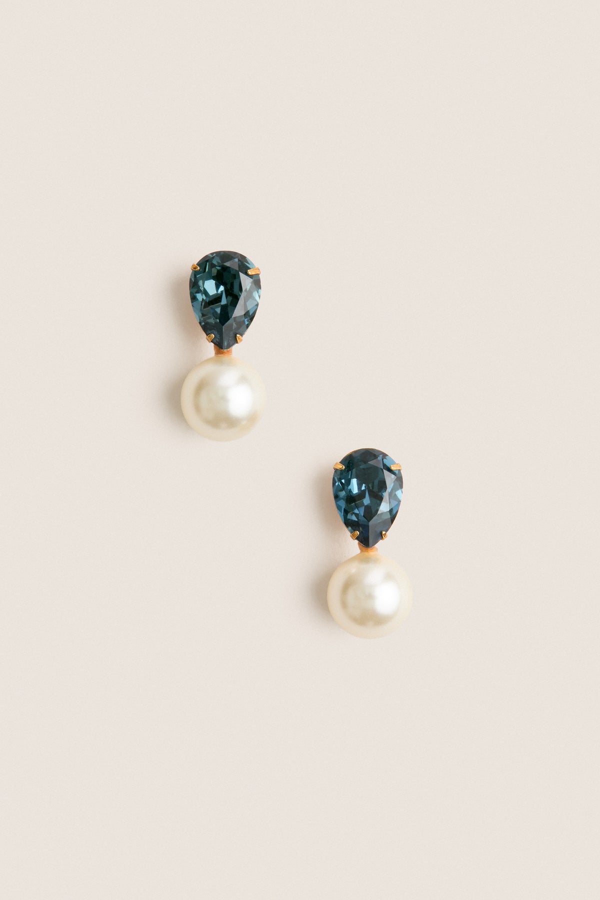 Sapphire Cimone Earrings