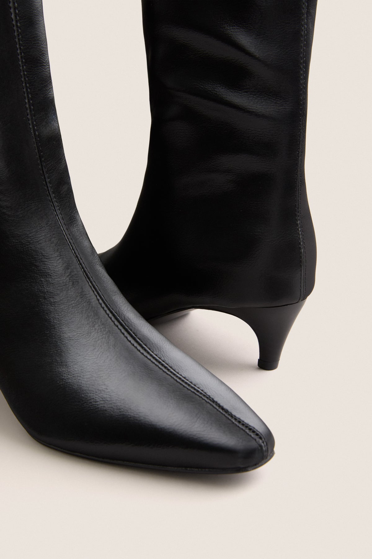 Black Lucian Boots