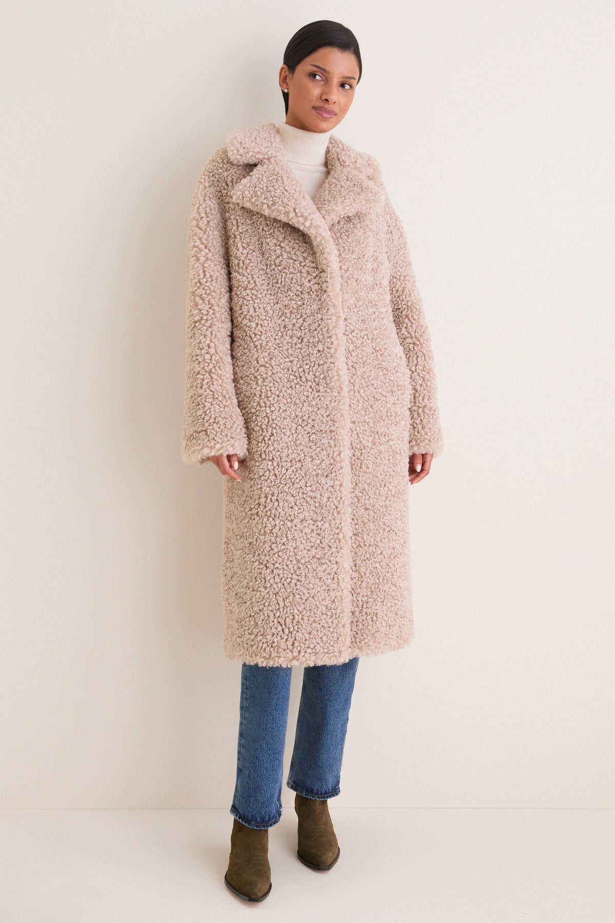 Ecru Curly Faux Fur Jazmin Coat