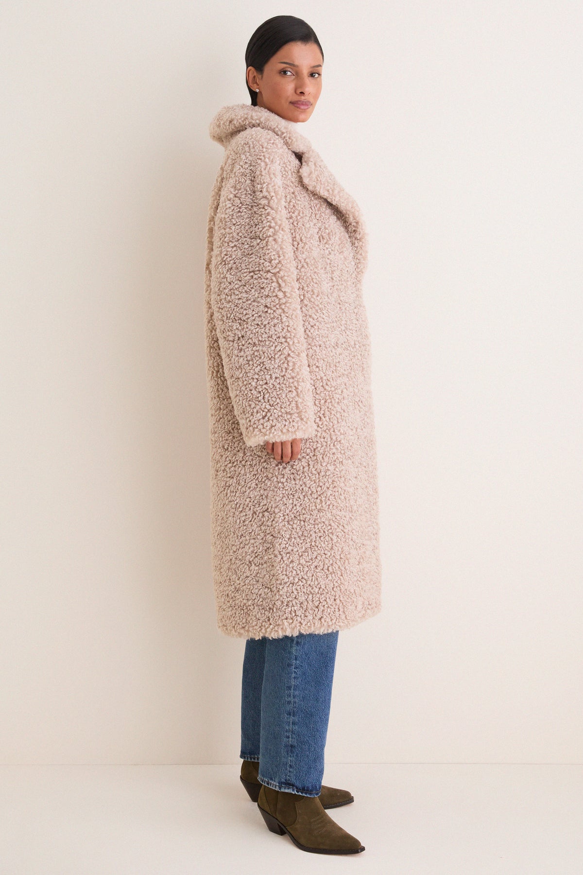 Ecru Curly Faux Fur Jazmin Coat