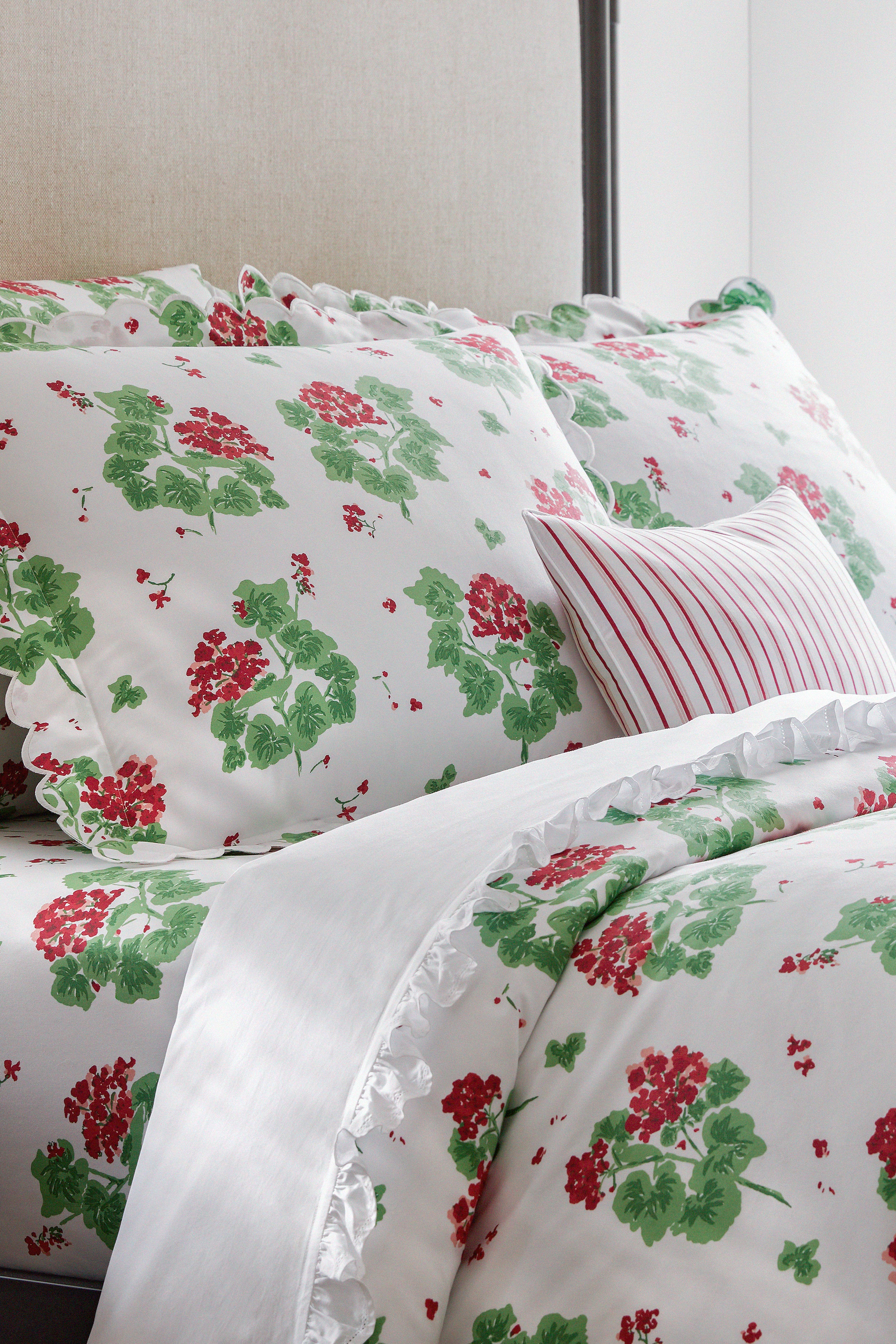 Scarlet Geranium Duvet Cover