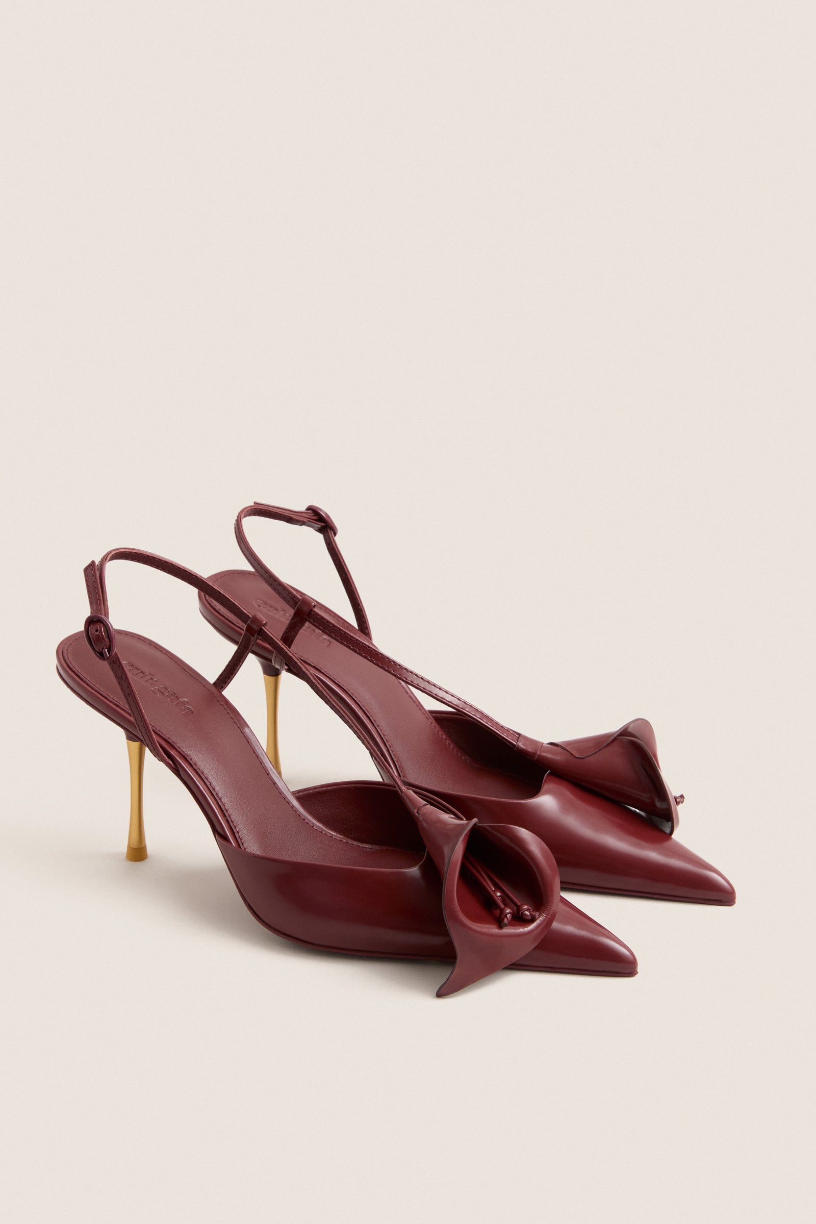 Winter Plum Calla Pumps