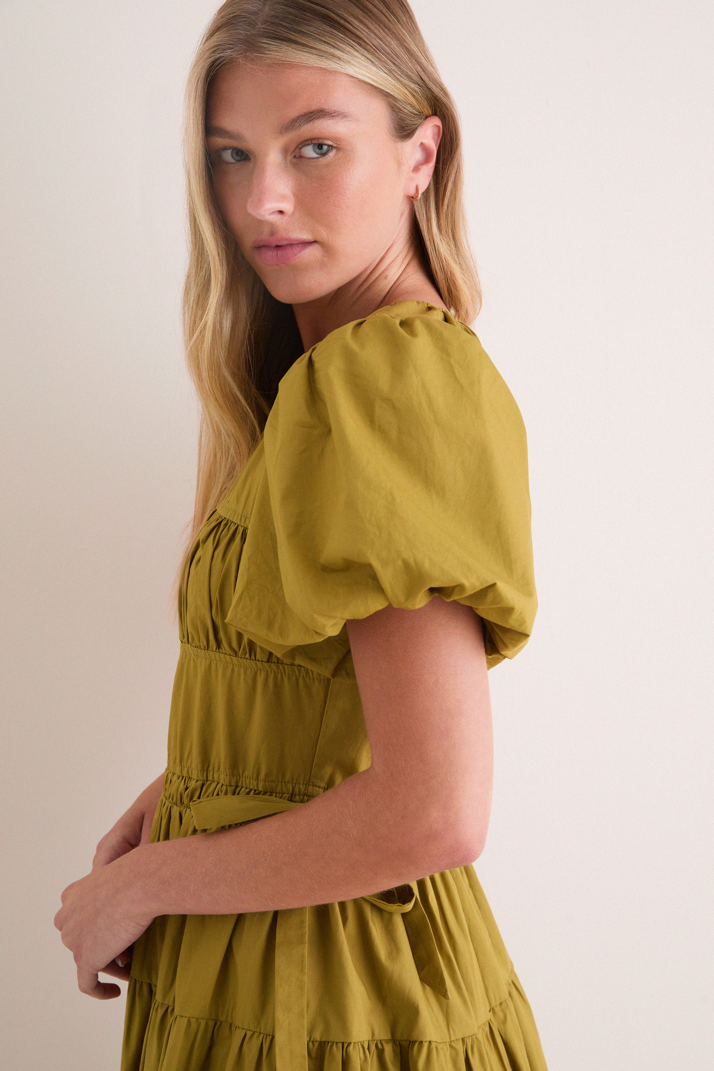 Citron Round Neck Puff Sleeve Midi Dress