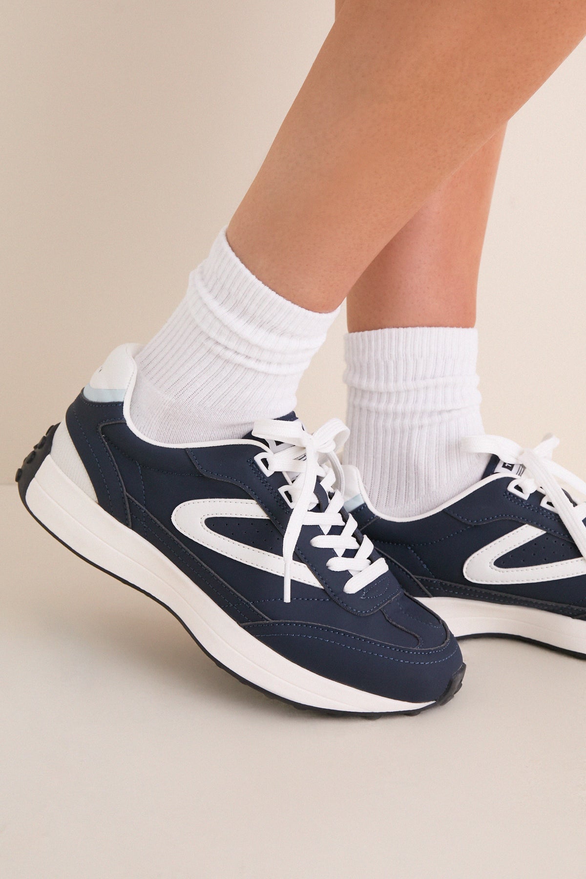 Blue Match Jogger Plus Sneakers