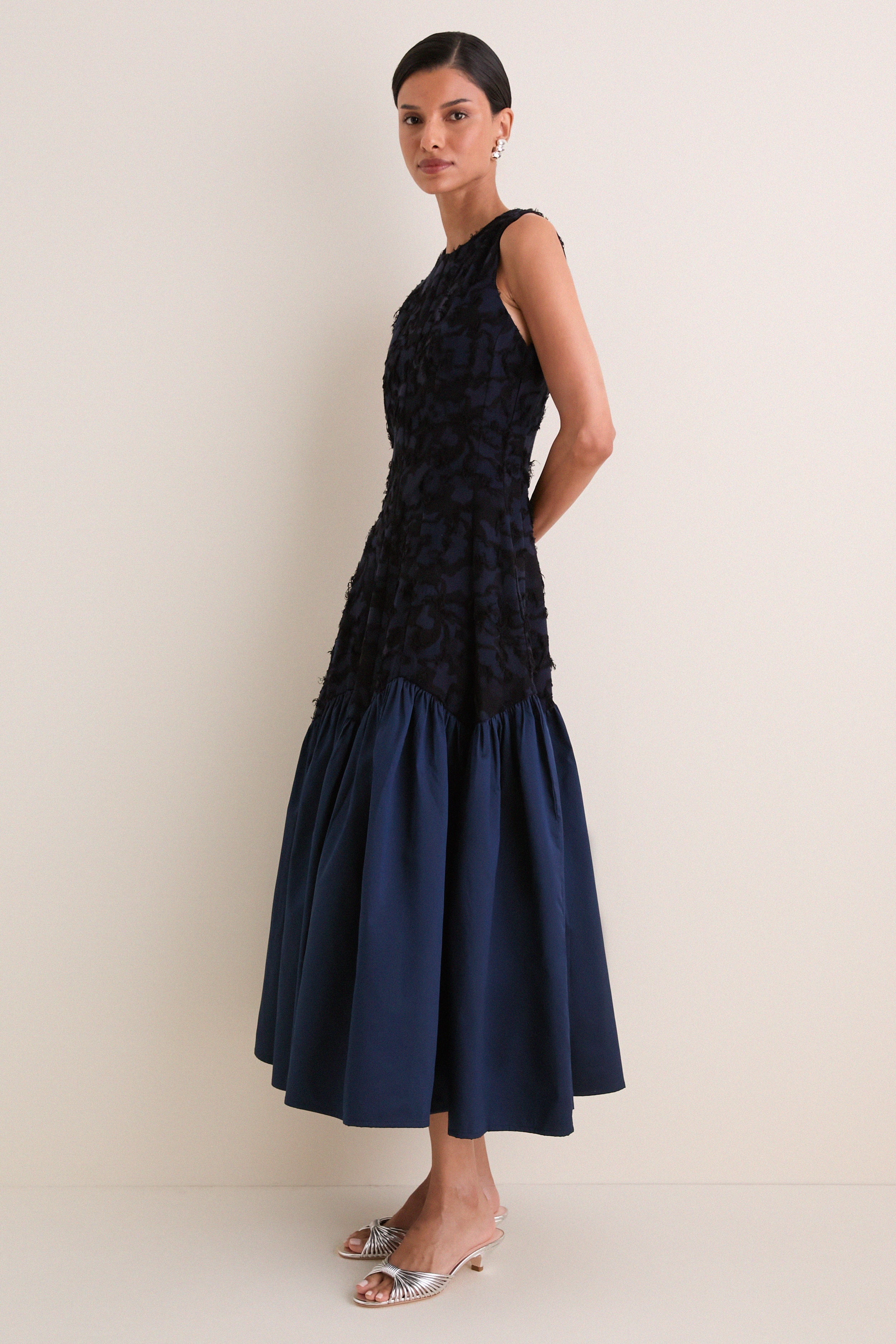 Navy Drift 02 Midi Dress