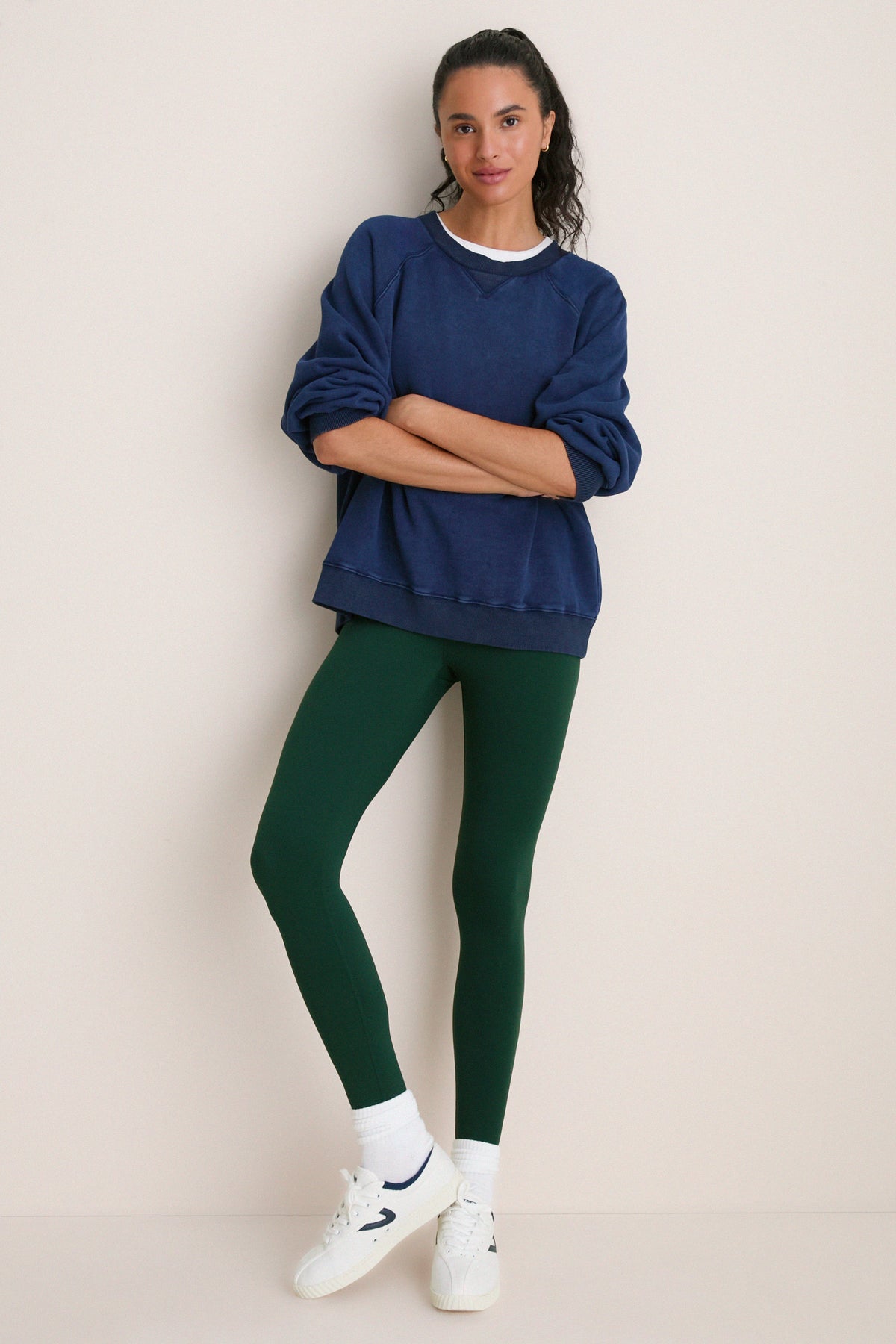 Navy Katarina Crewneck