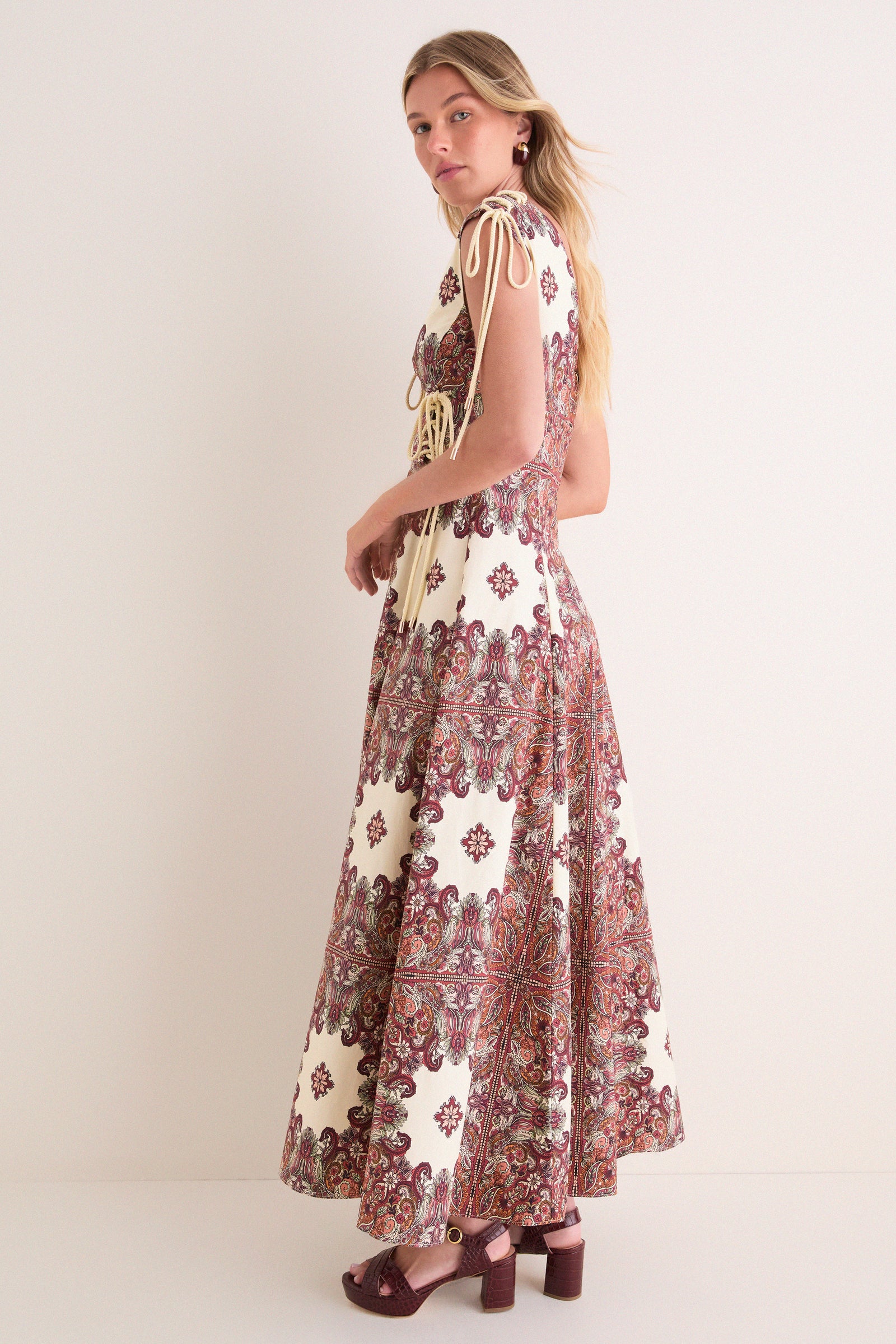 Old World Bohemia Estele Tie Midi Dress