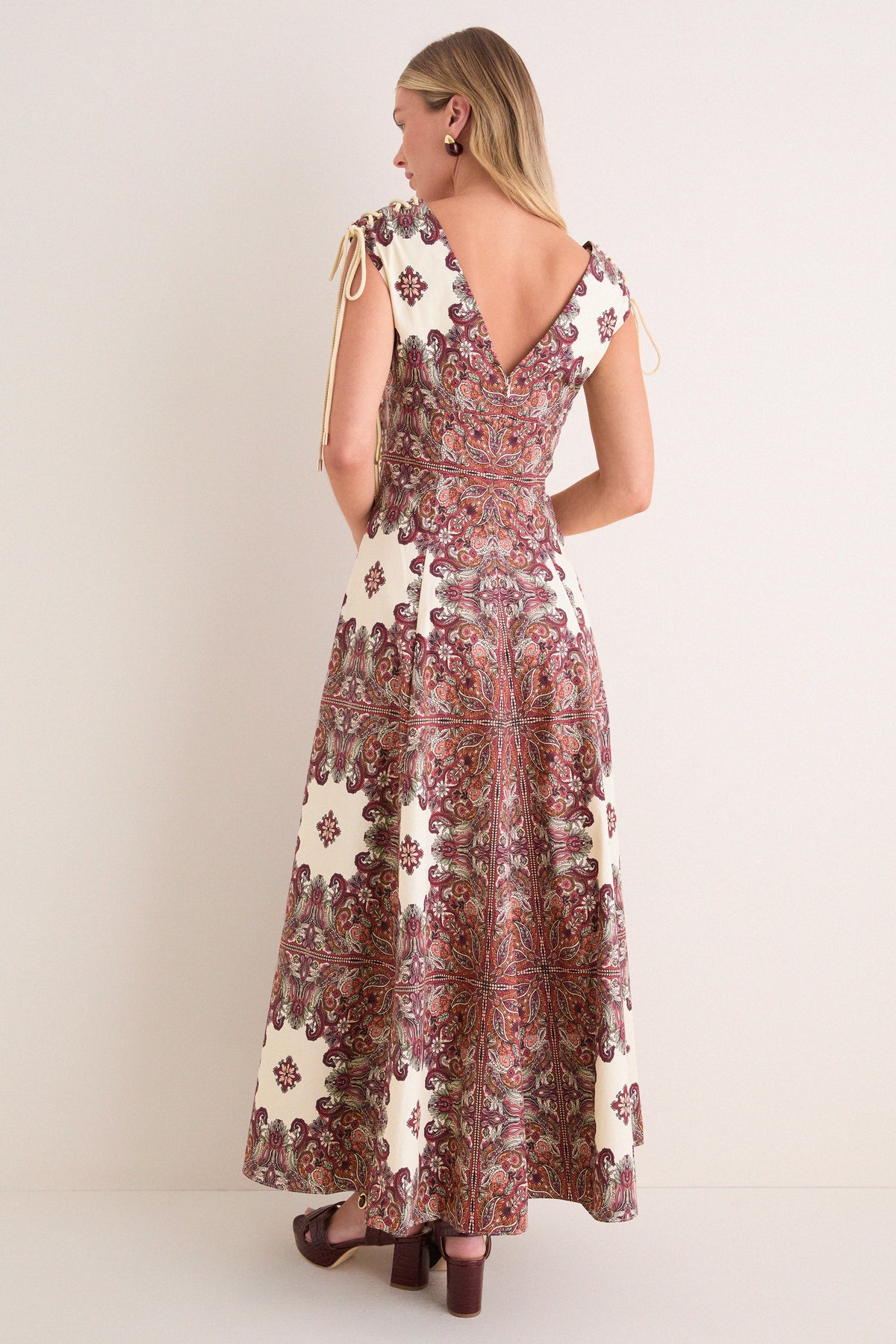 Old World Bohemia Estele Tie Midi Dress