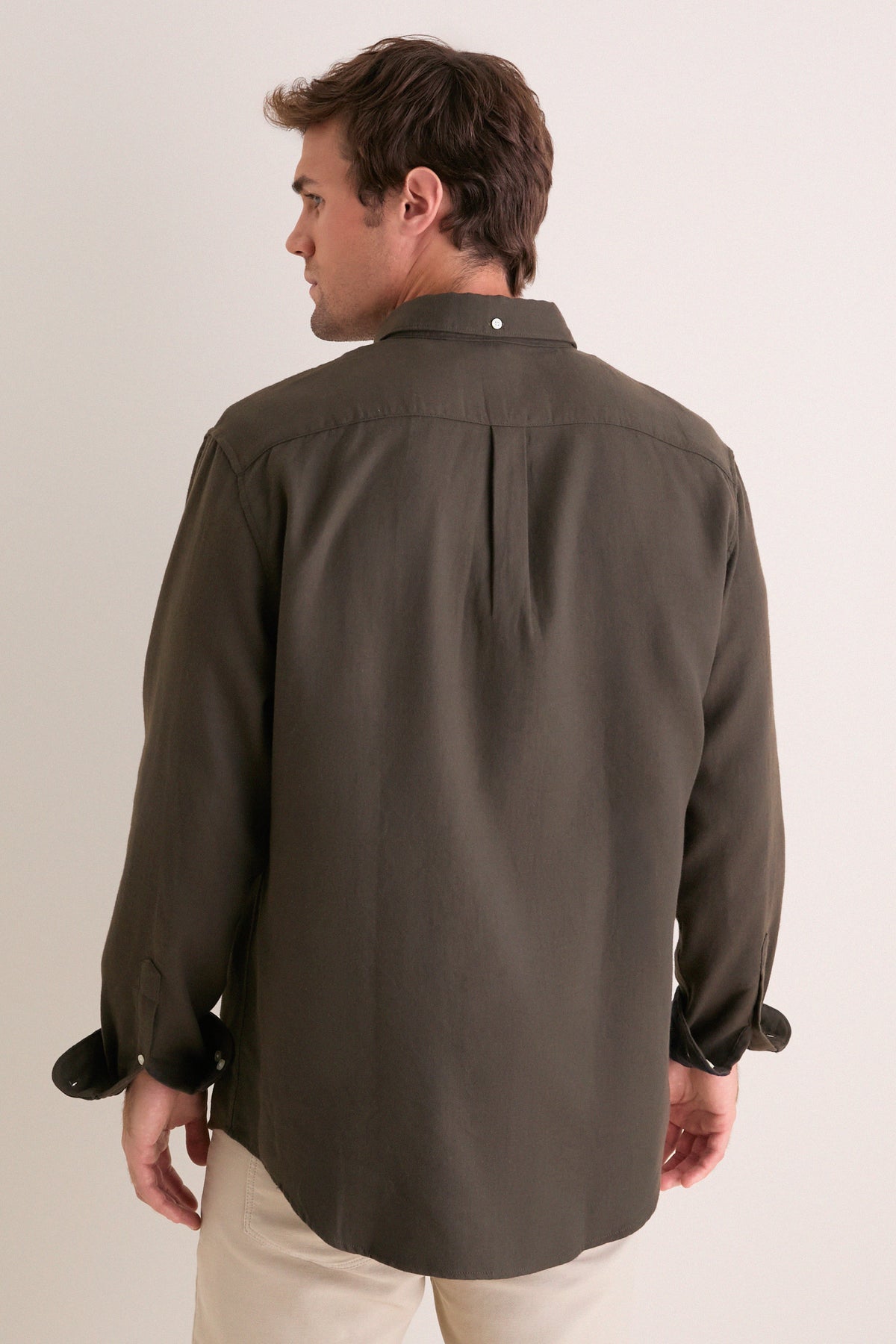 Sage Buckley Tailored Herringbone Shirt
