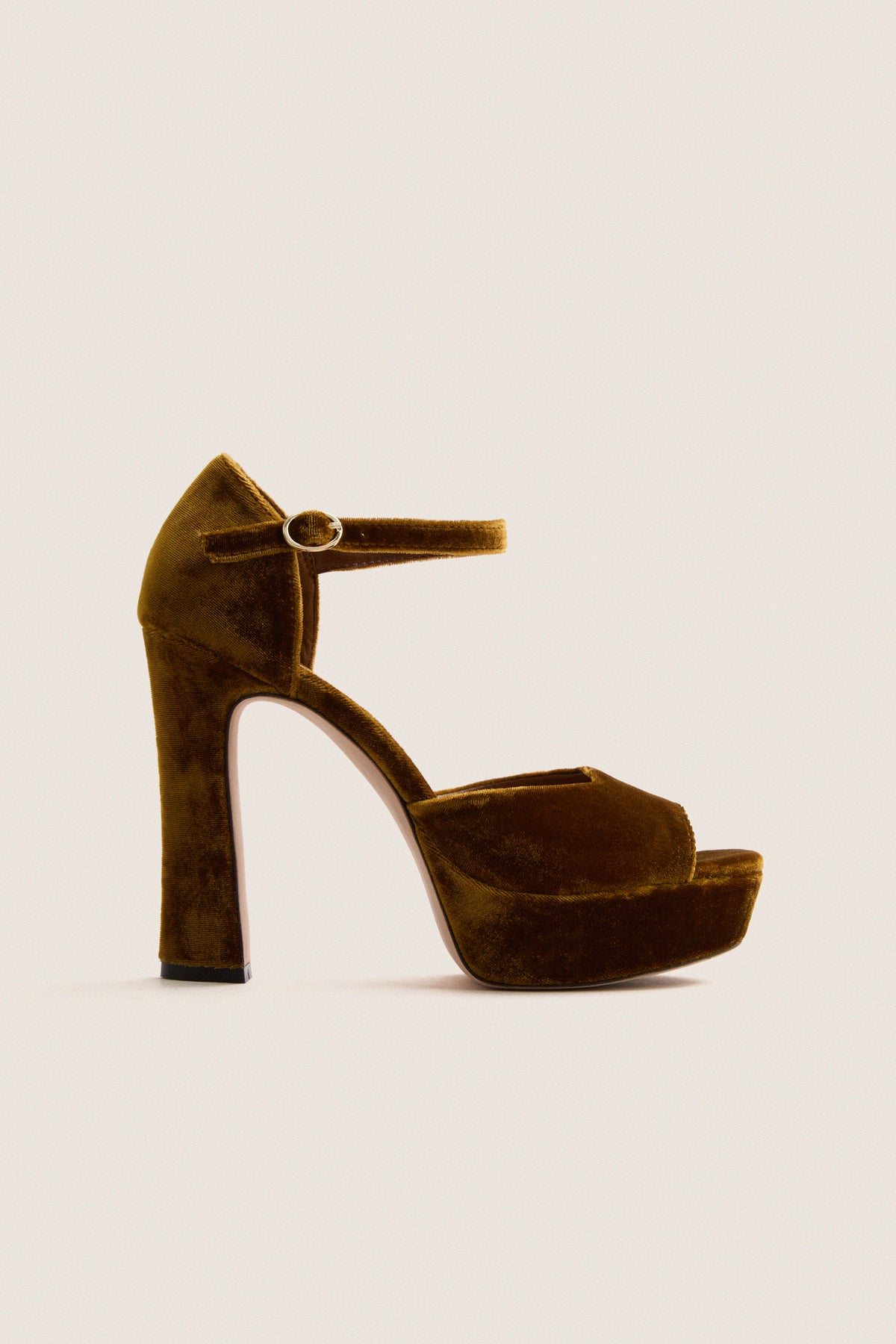 Gold Velvet Lana Platform Heels | Tuckernuck Shoes