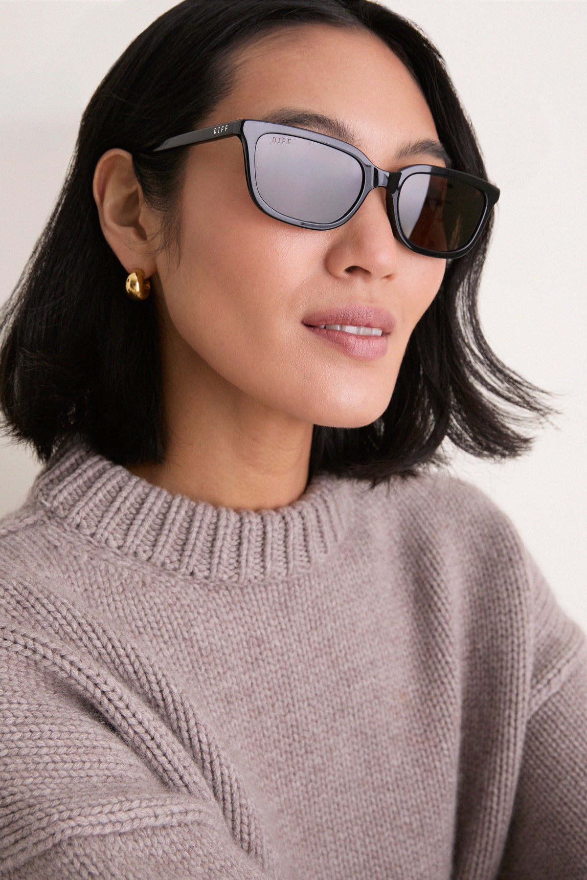 Black Polarized Hannah Sunglasses