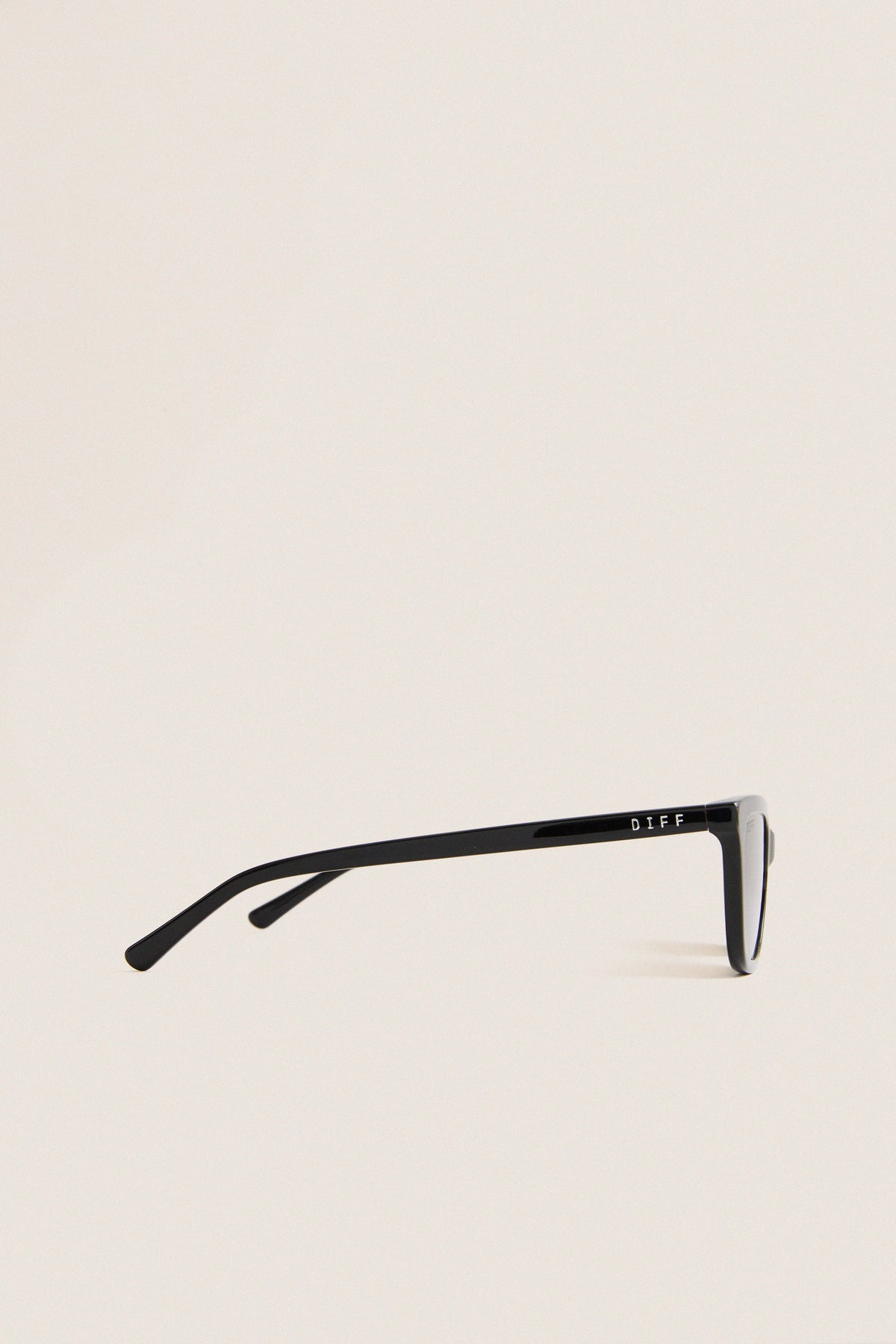 Black Polarized Hannah Sunglasses