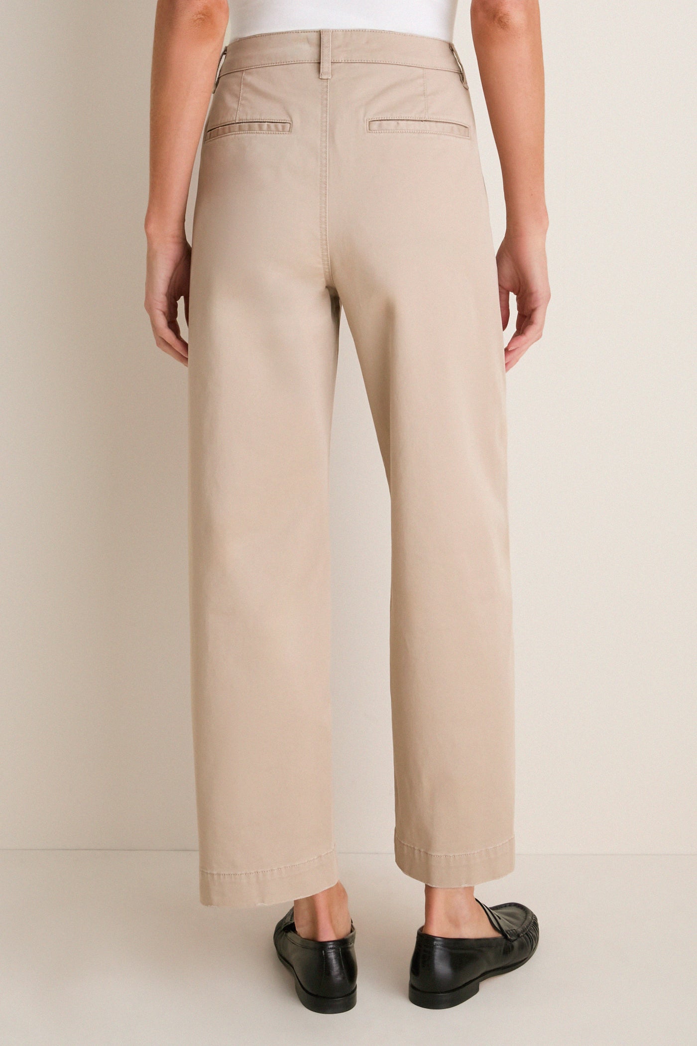Limestone Chino Barrel Leg Chatham Pants