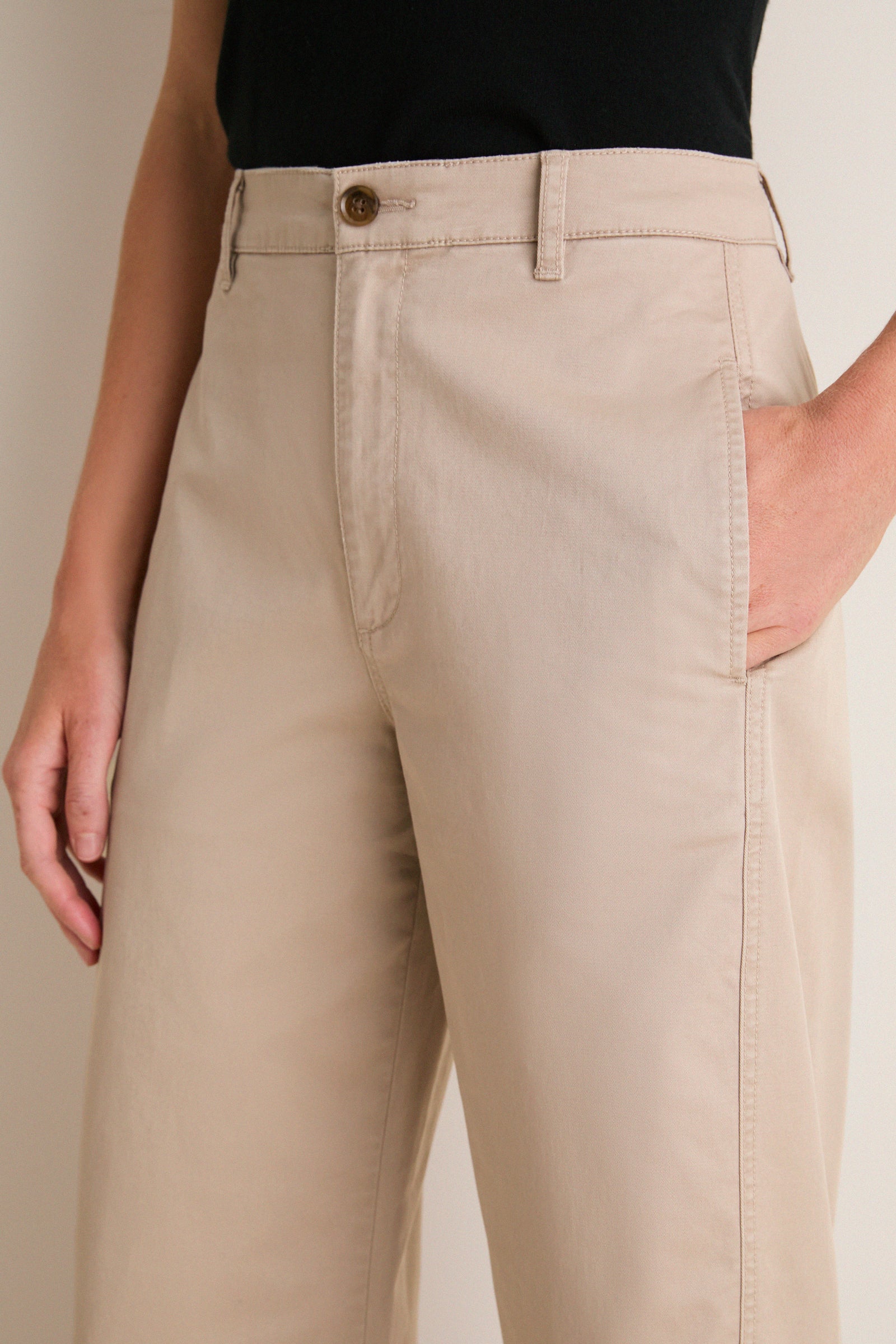 Limestone Chino Barrel Leg Chatham Pants