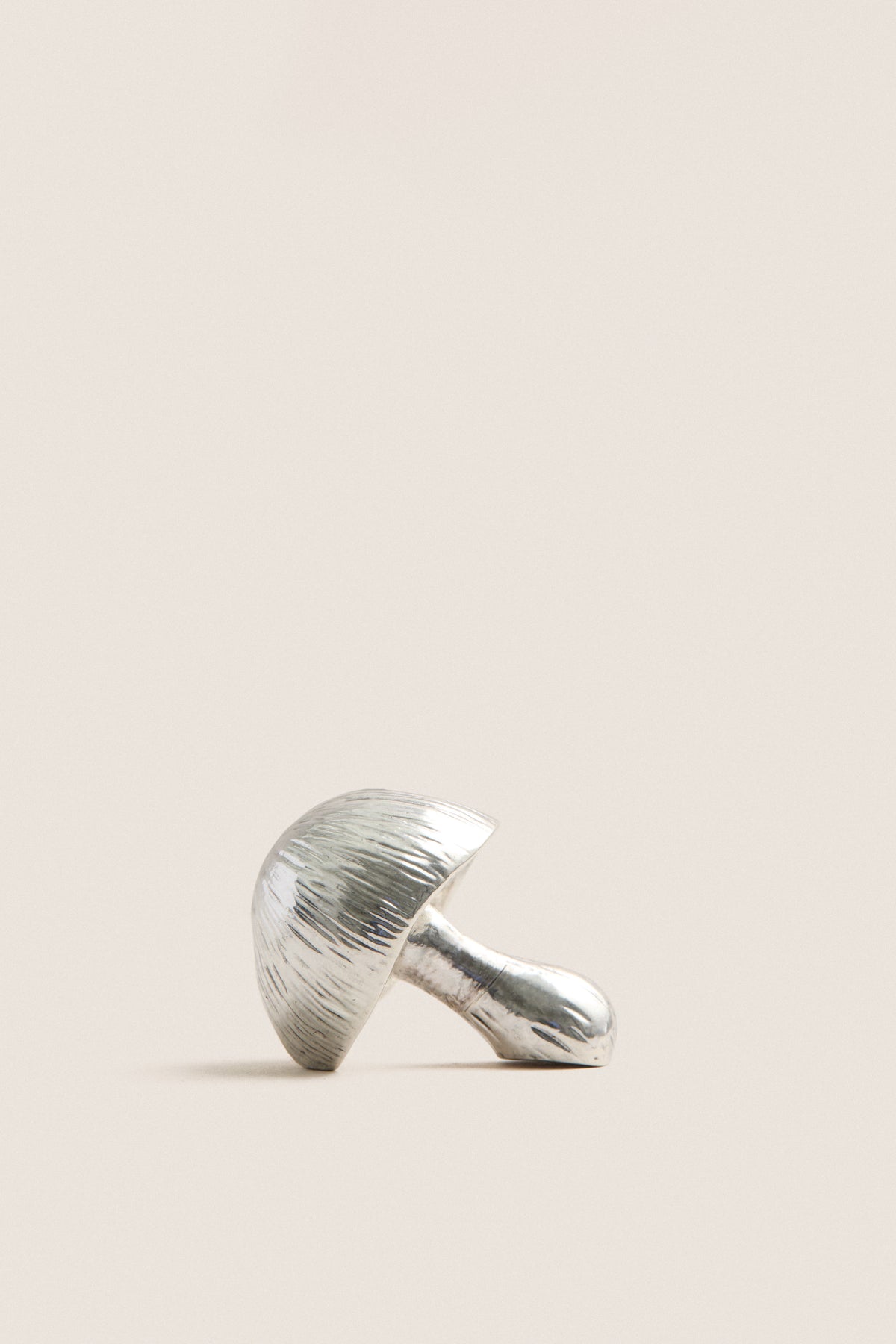 Silver Mushroom Place Card Holder Set of 4