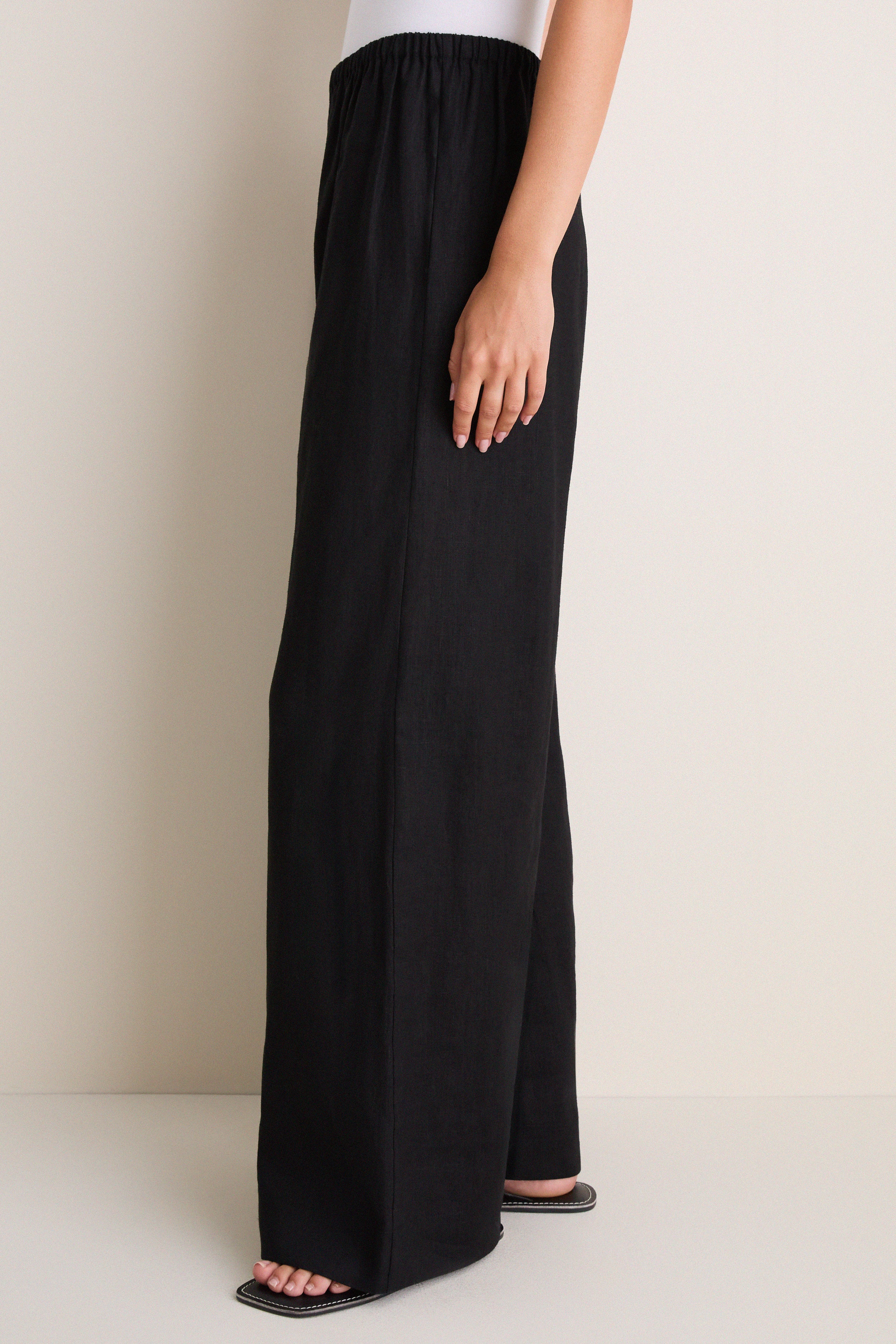 Black Linen Anya Pants | Tuckernuck