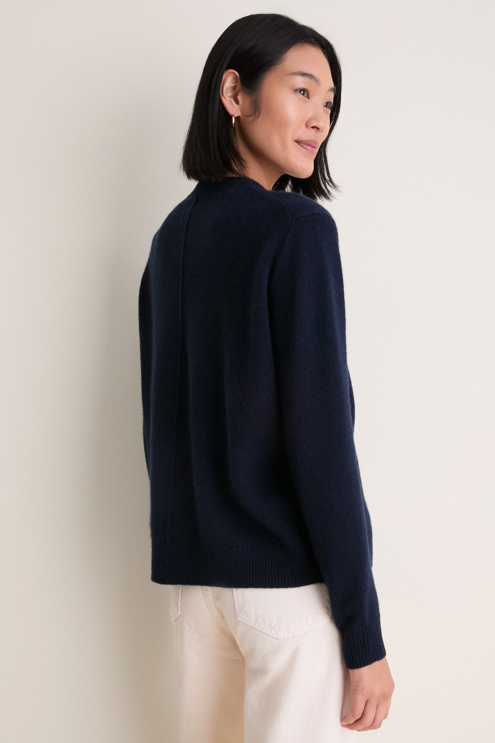 Midnight Navy Cashmere Boyfriend Bodie Crewneck