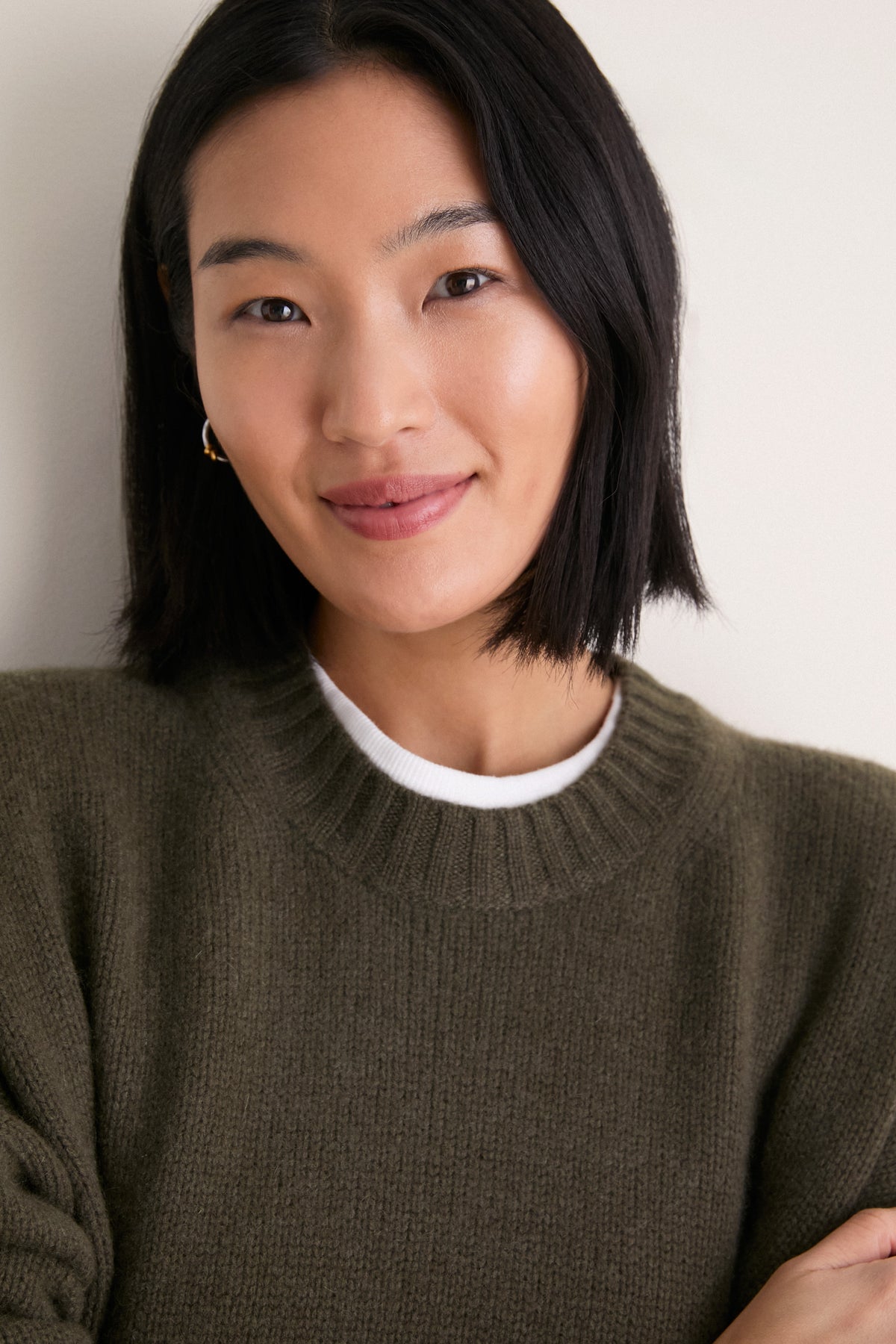 Olive Cashmere Henri Crewneck