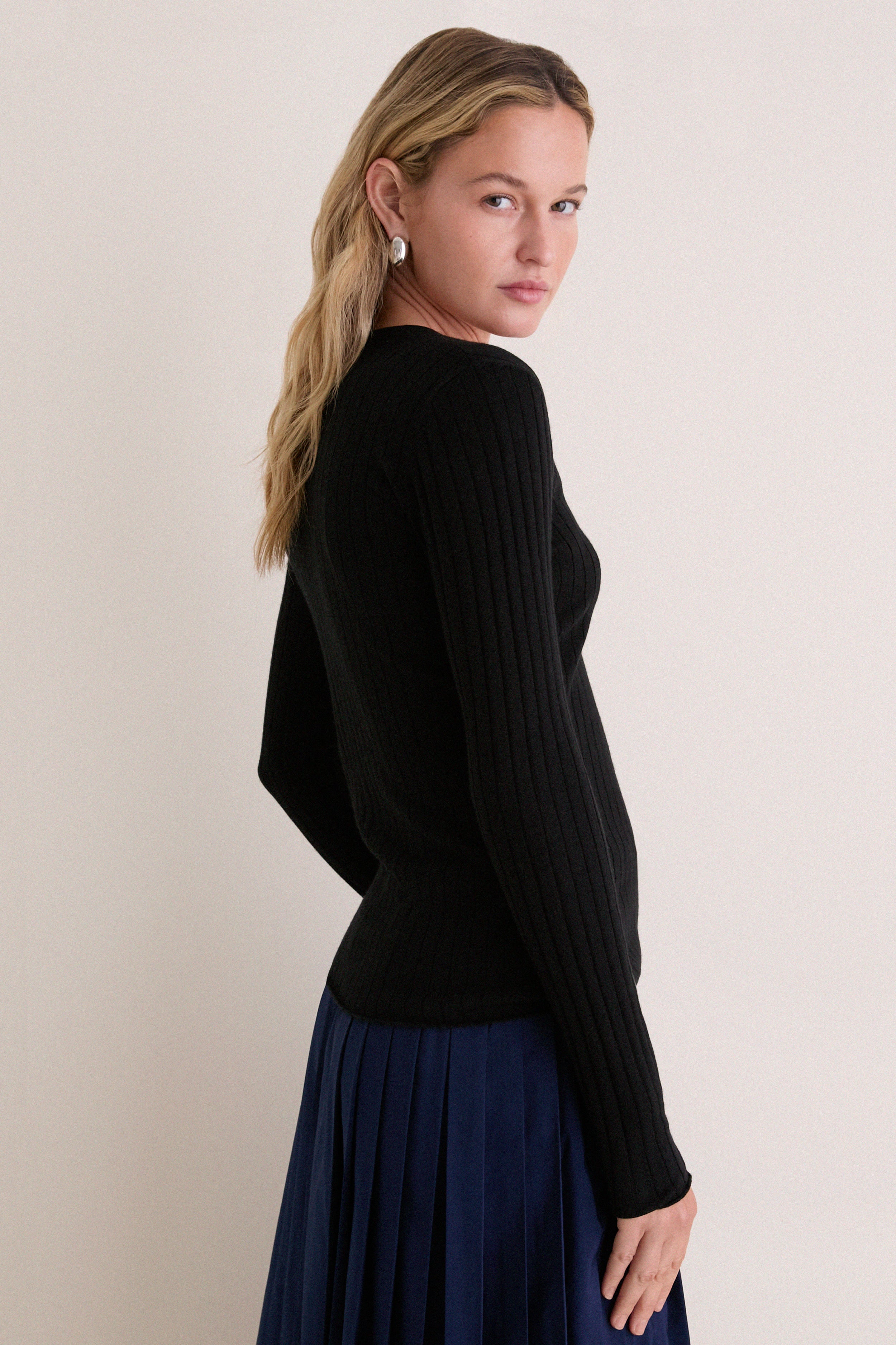 Black Cashmere Silk Ribbed Lowell Cardigan