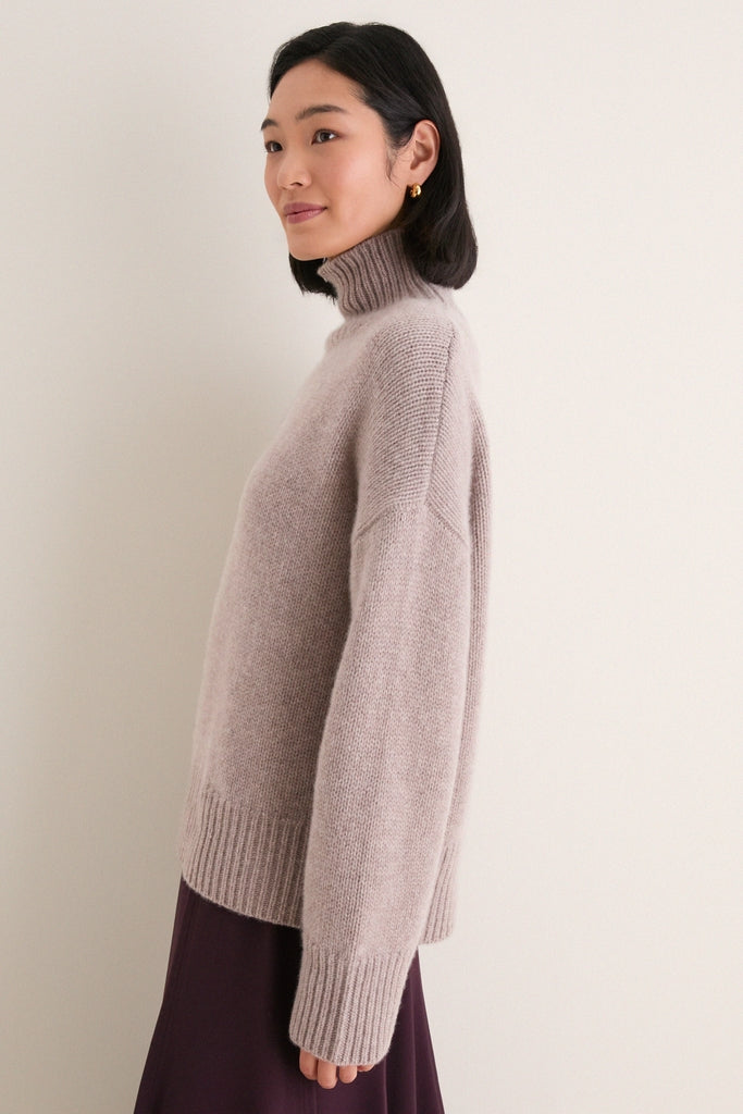 Wheat Cashmere Hannah Turtleneck Sweater