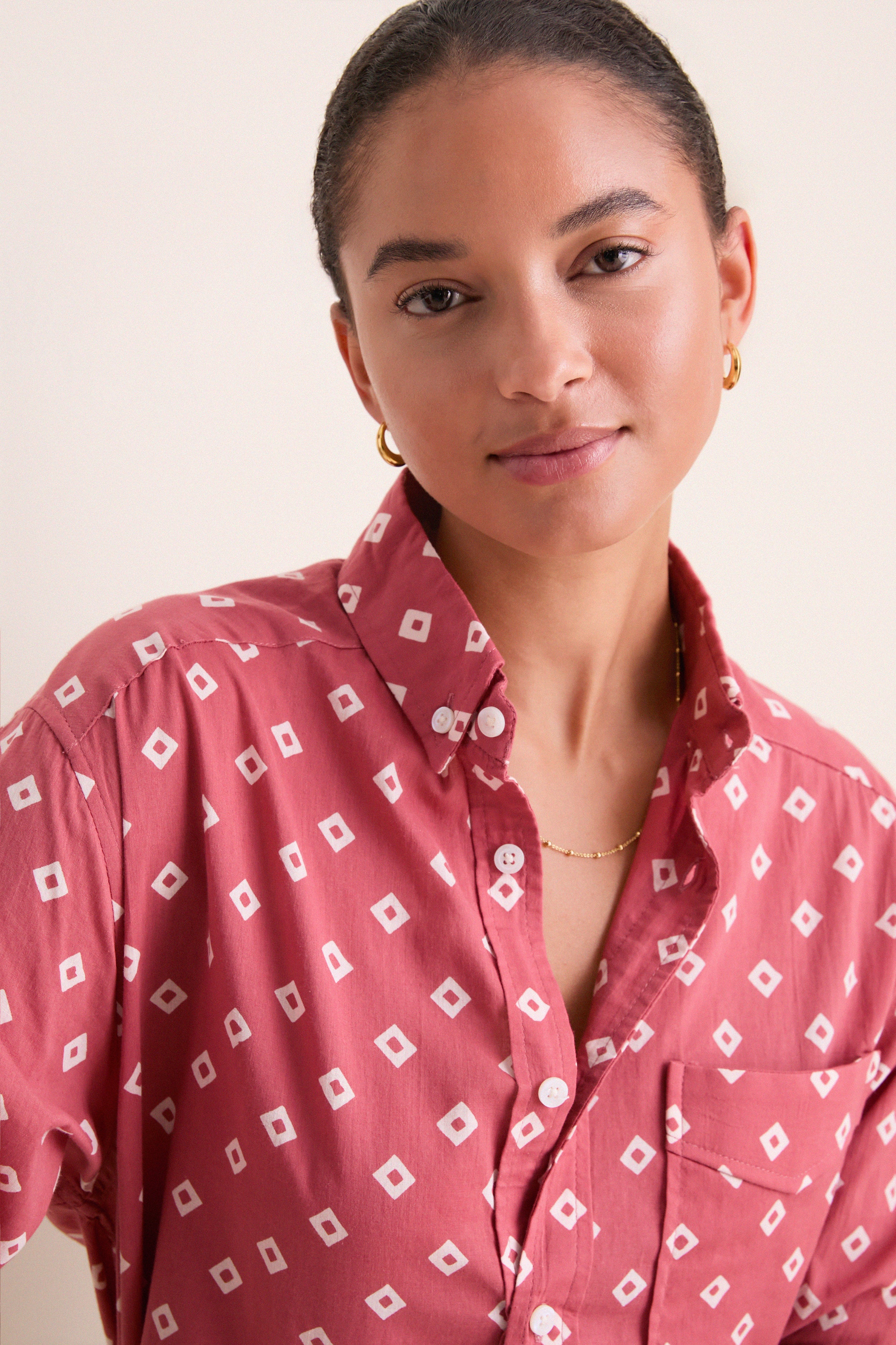 Antique Rouge Diamonds Organic Ryan Shirt