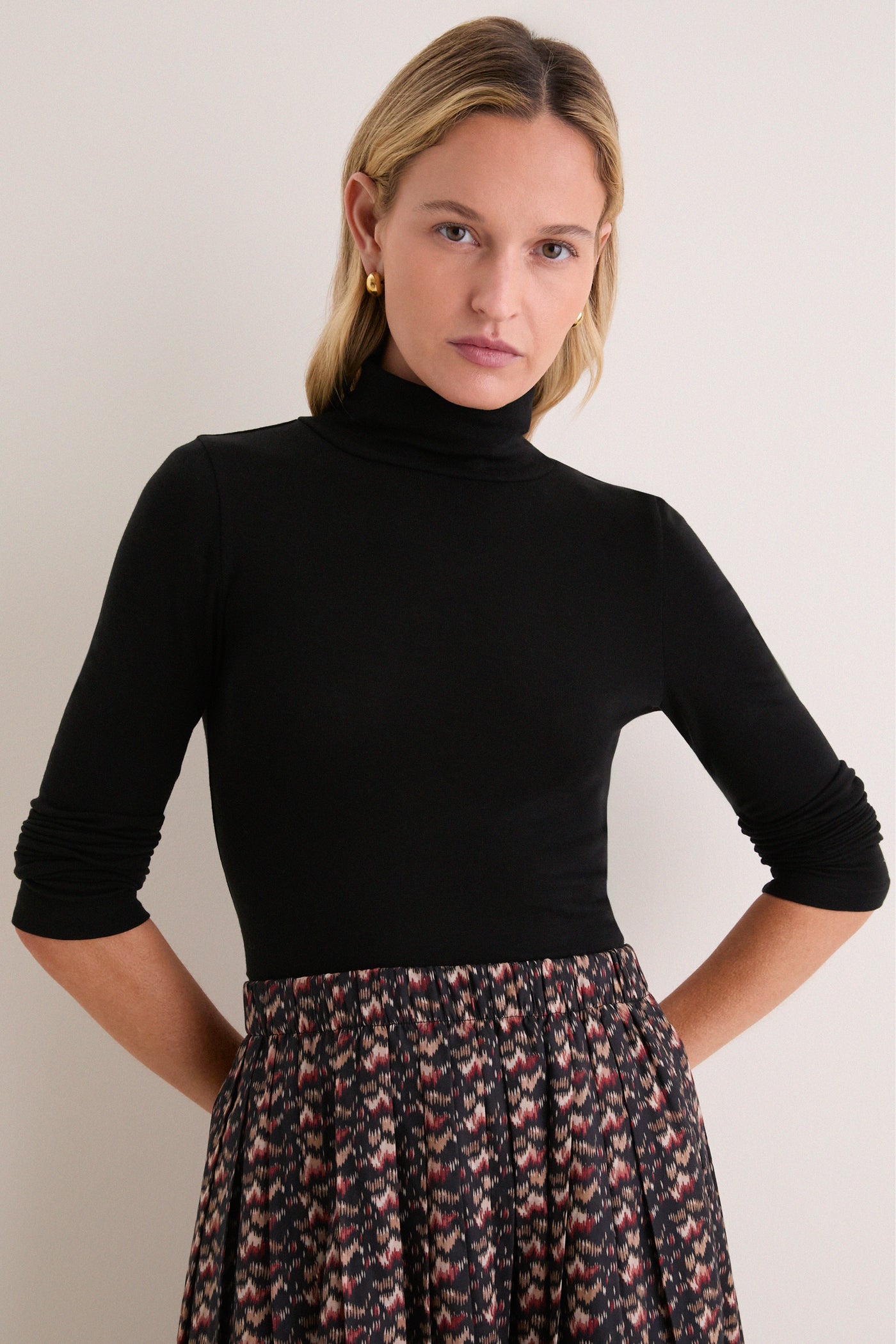 Black Modal Cashmere Turtleneck