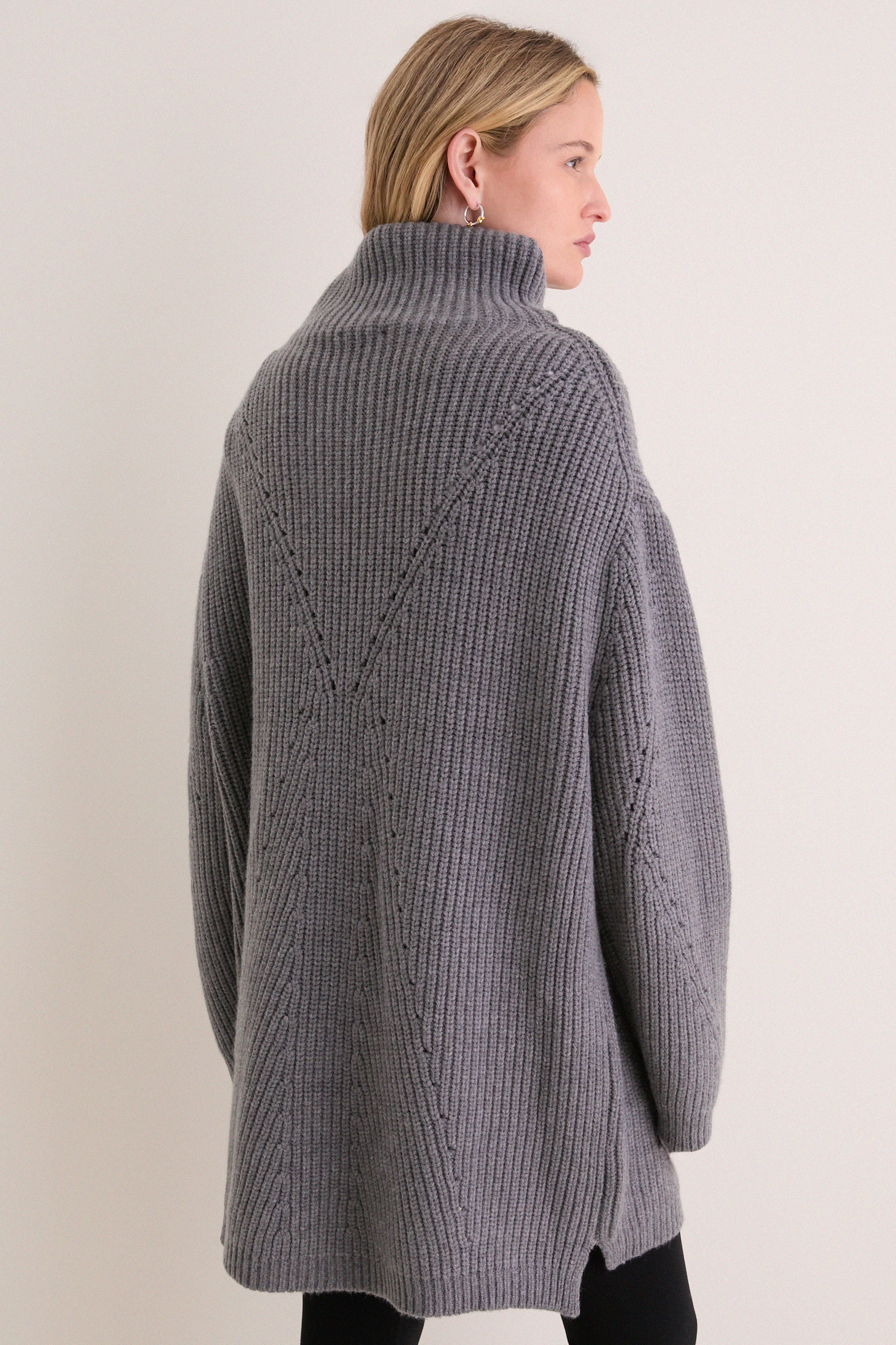 Charcoal Chunky Knit Luke Sweater | Tuckernuck