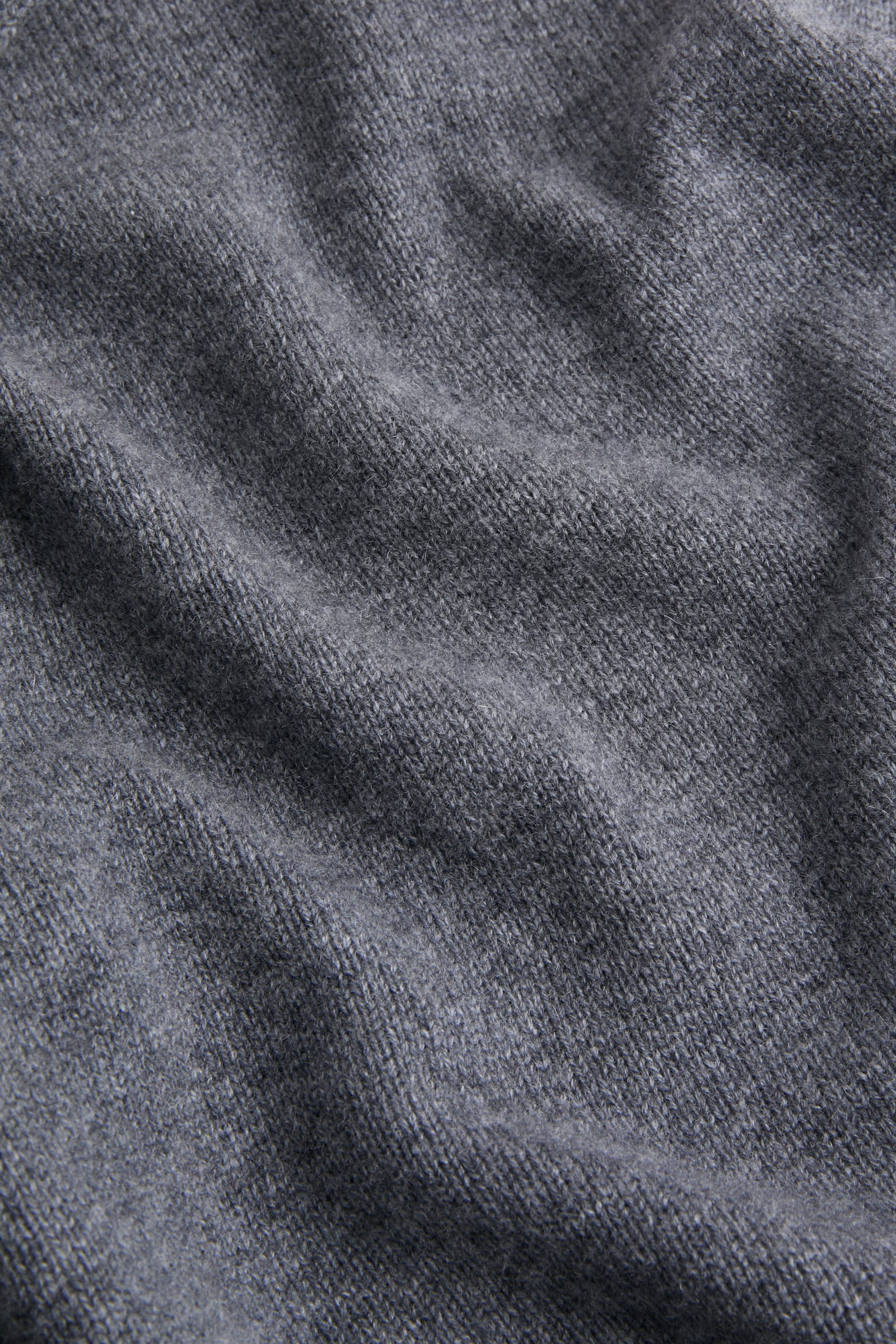Shadow Gray Cashmere Triangle Scarf