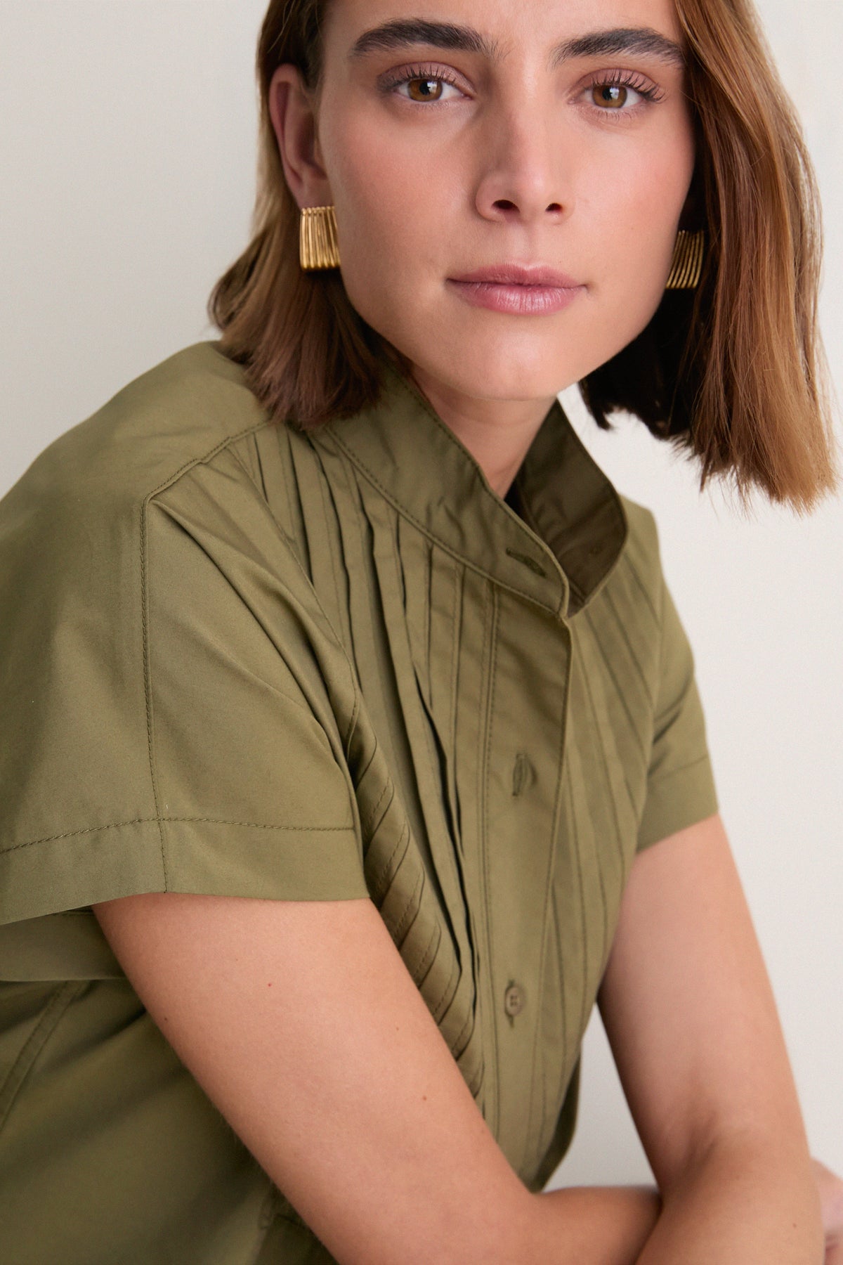 Olive Cotton Poplin Pintuck Avery Shirt