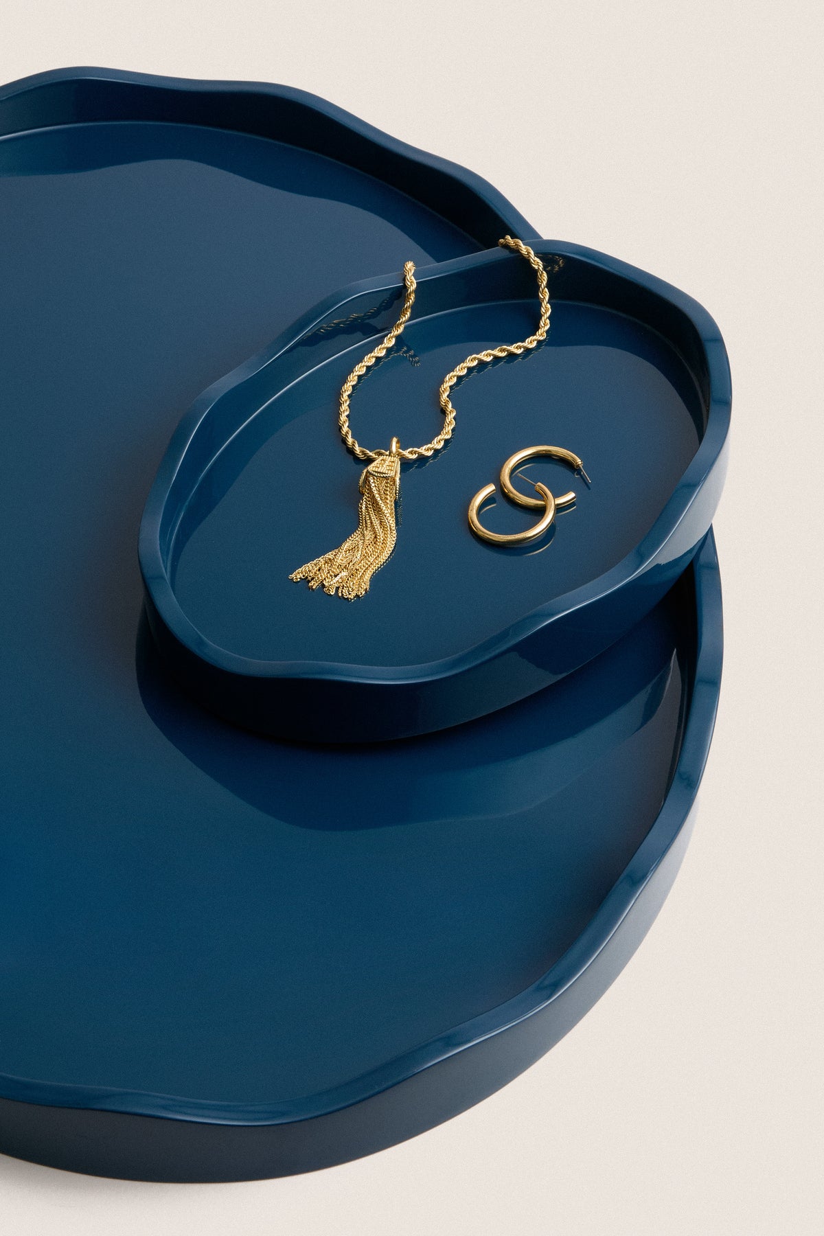 Small Oval Legion Blue Lacquer Tray