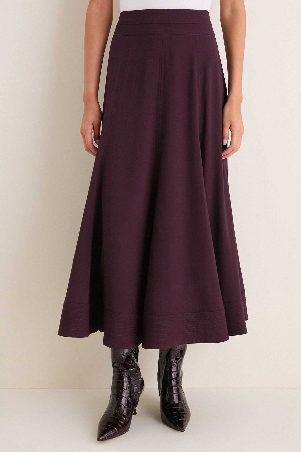 Fudge Crepe Brynn Skirt