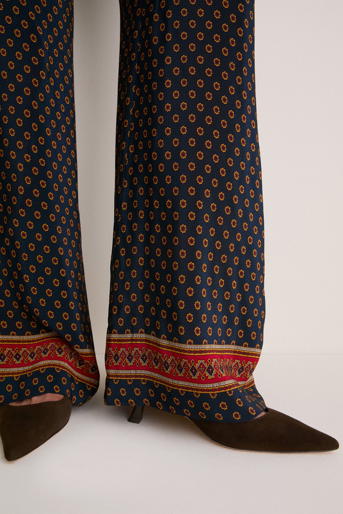 Midnight Crest Deja Pants