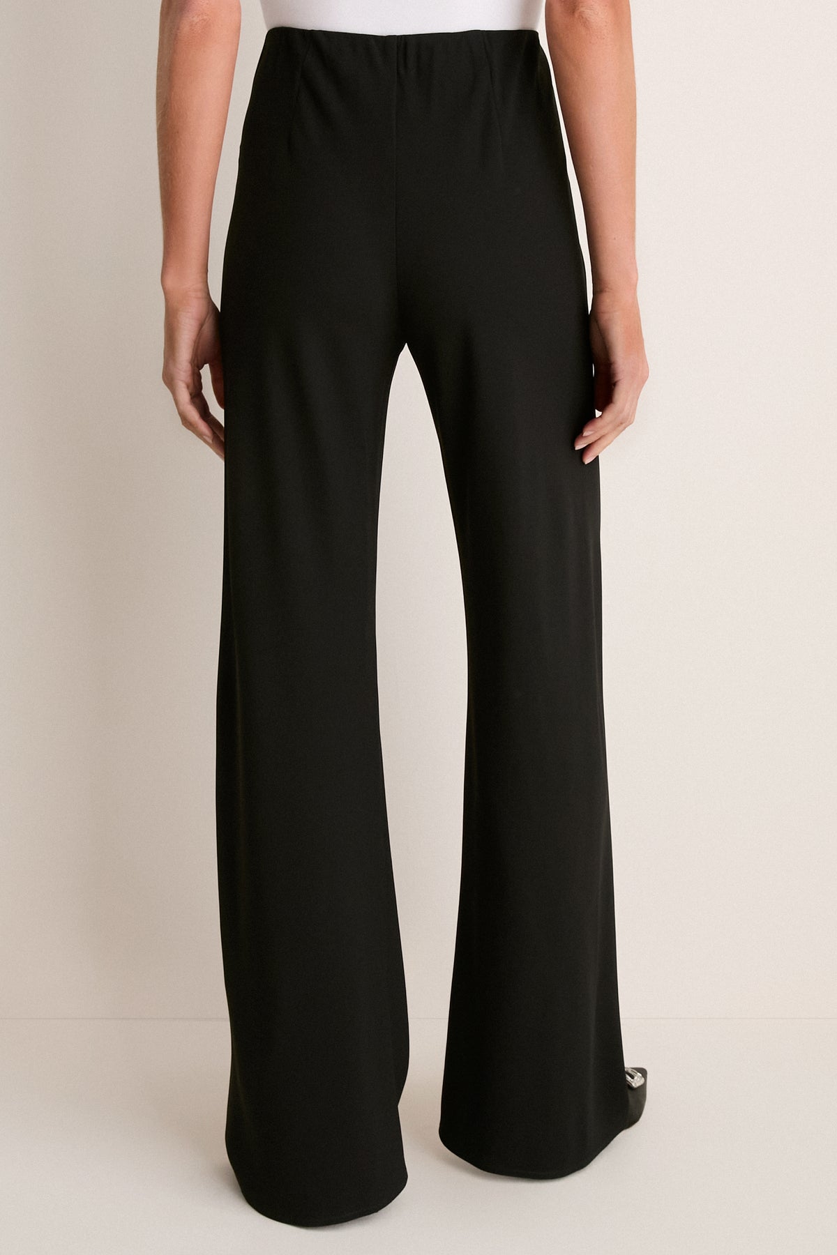 Black Crepe Pull On Deja Pants