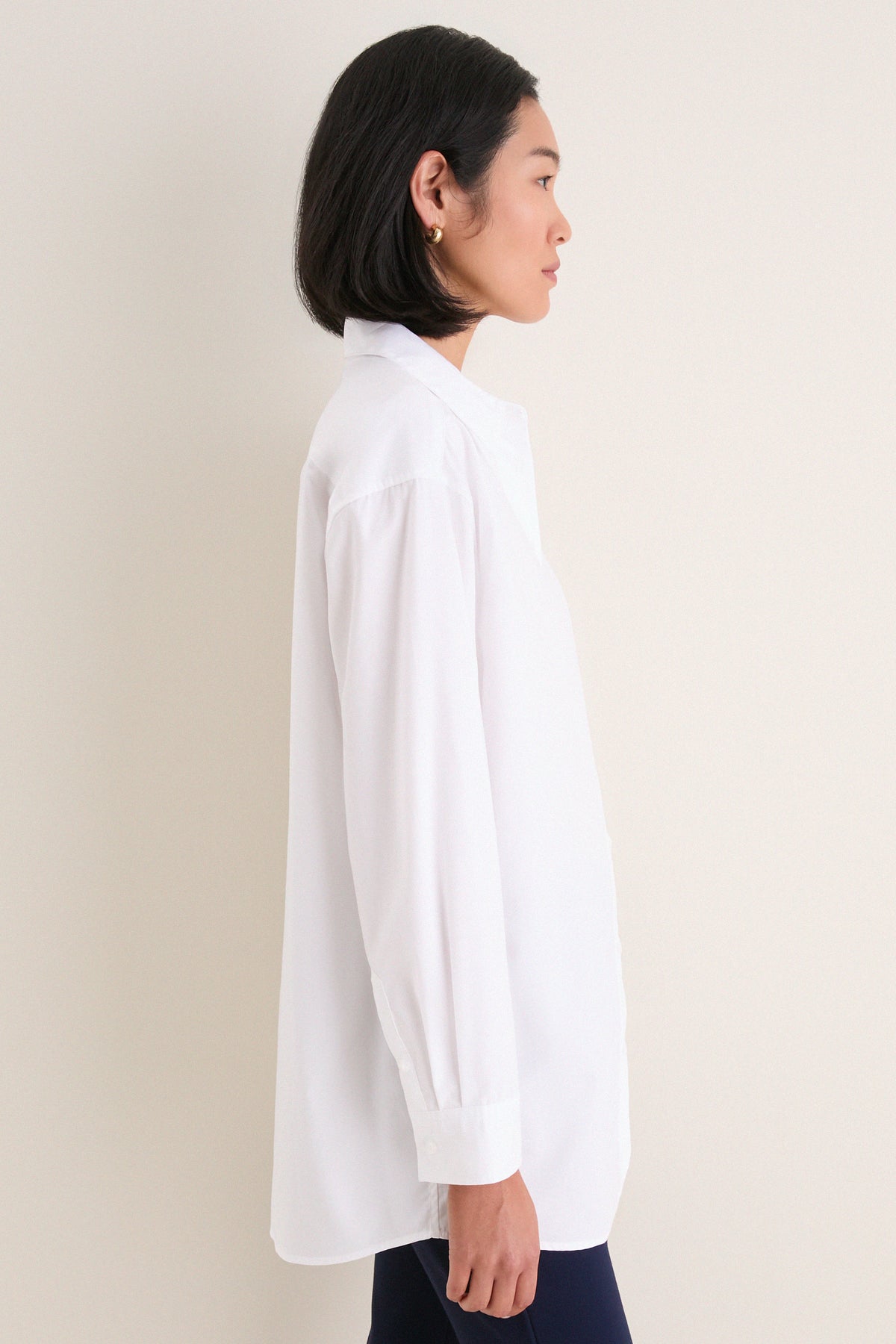 White Cotton Broadcloth Chandler Boyfriend Button Down