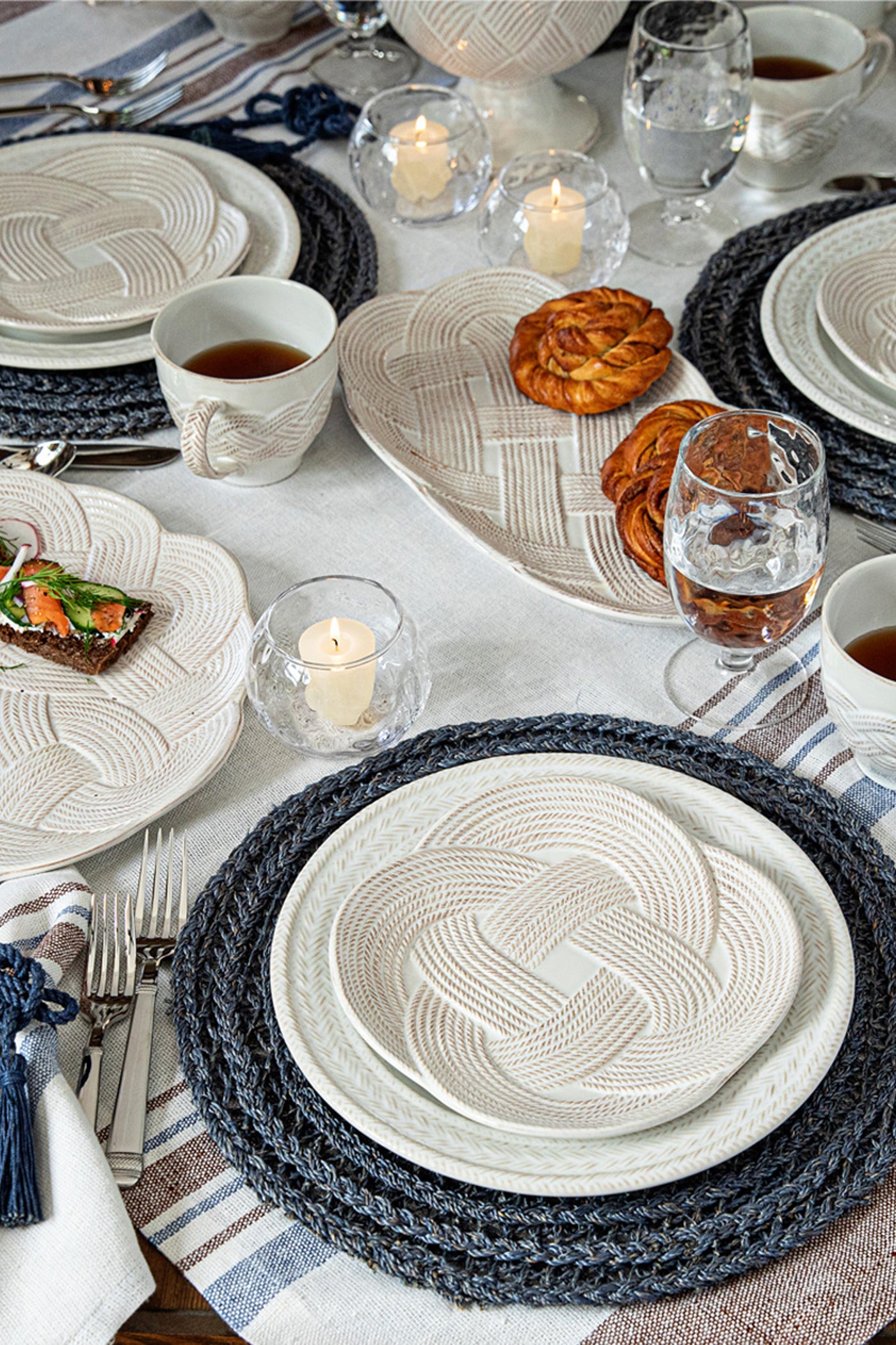Whitewash Le Panier Mystic Knot Dessert-Salad Plate