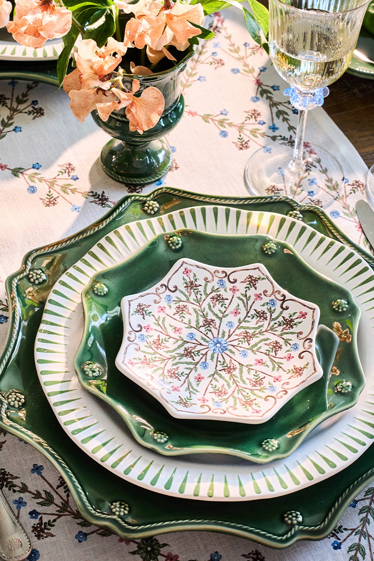 Basil Berry and Thread 13in Serving Bowl