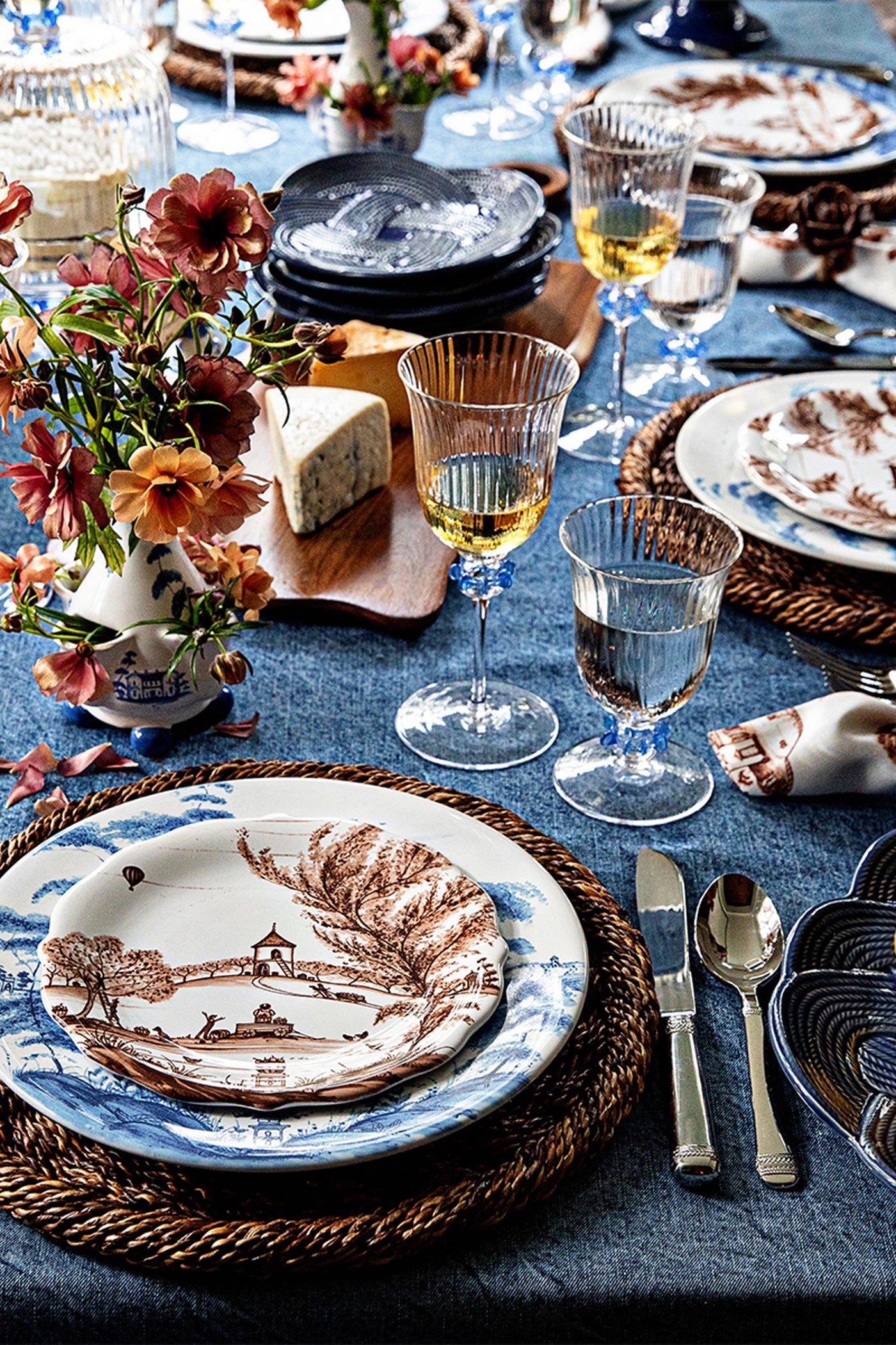 Chambray Nell Ruffle Wine Glass