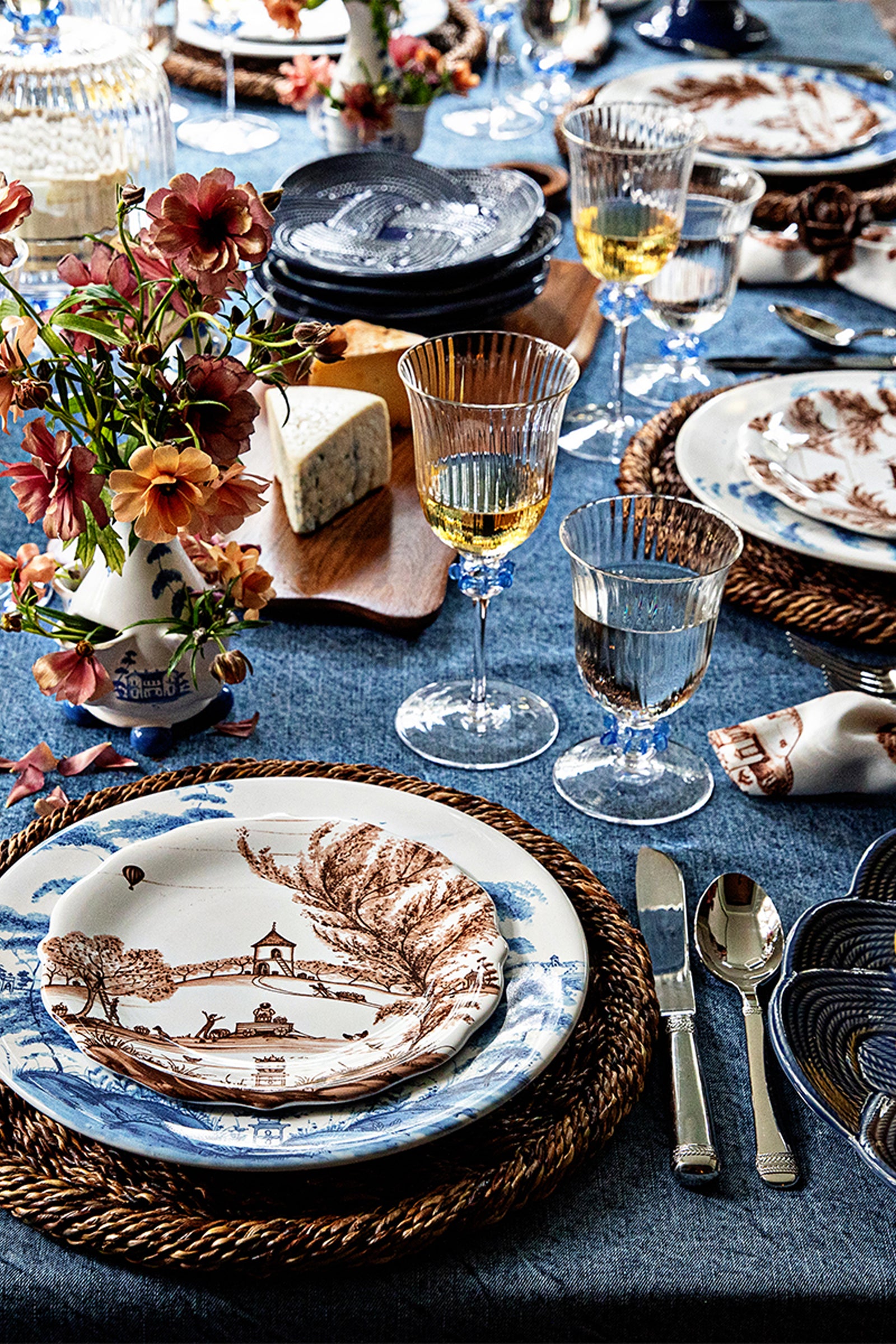 Chambray Nell Ruffle Wine Glass