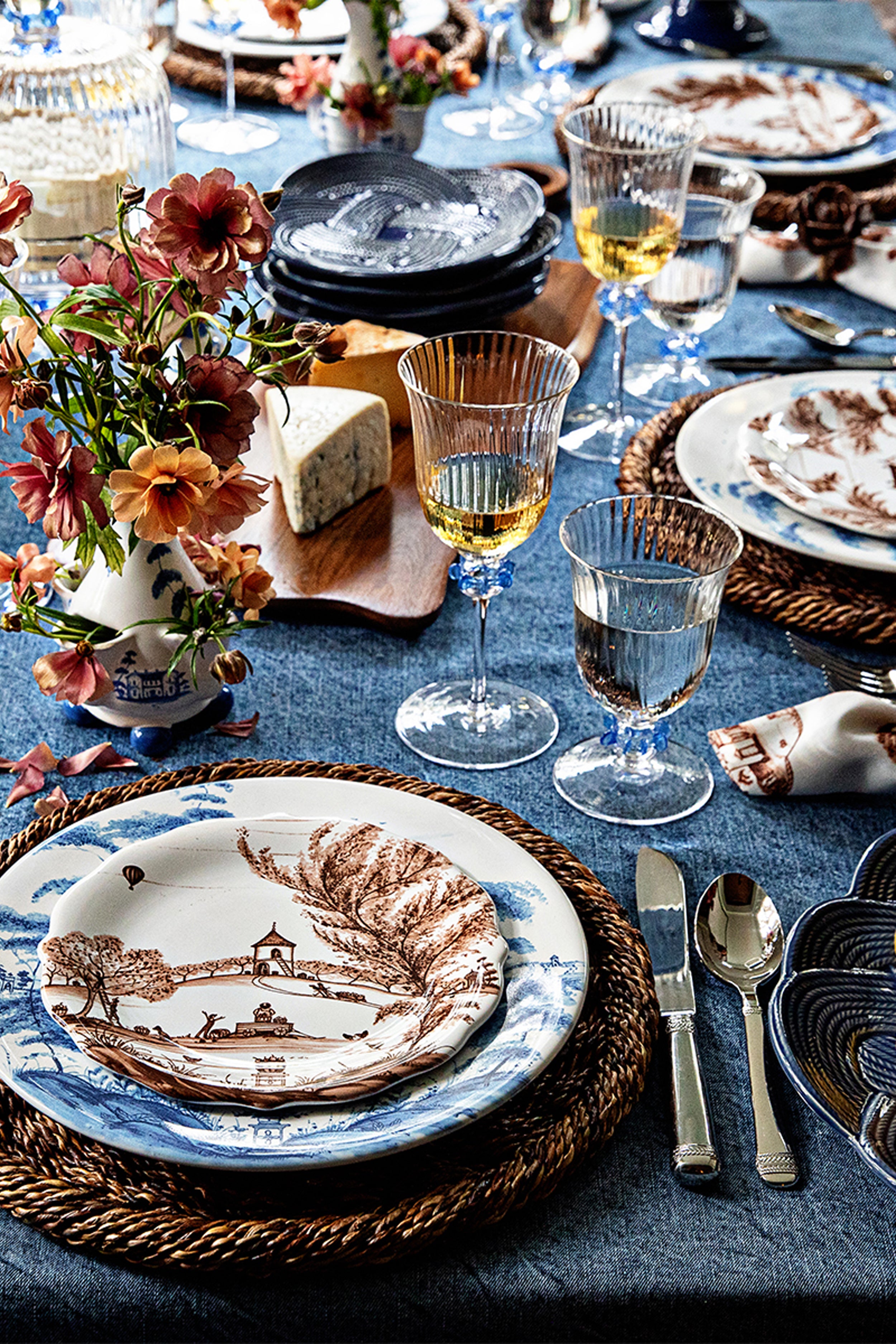 Chambray Nell Ruffle Wine Glass