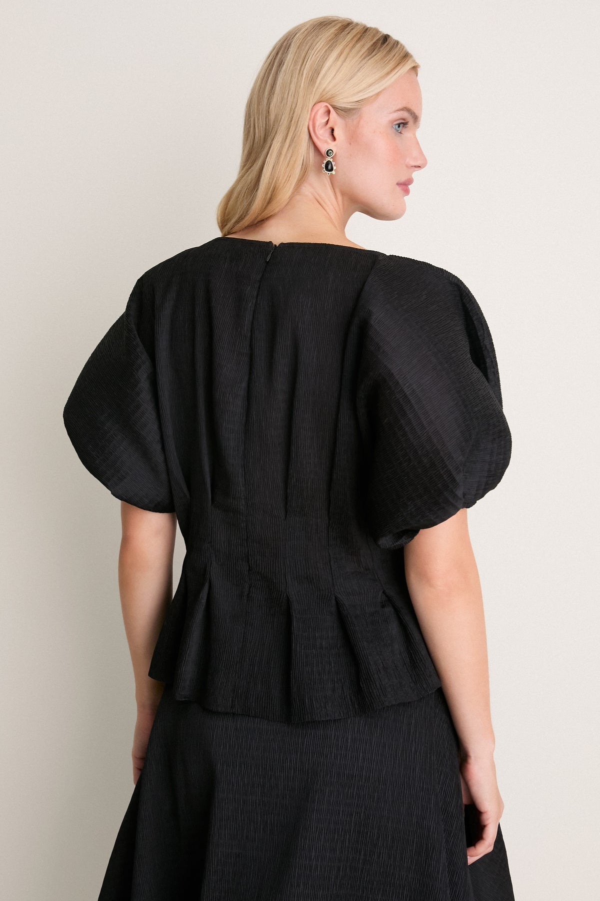 Black Evora Top