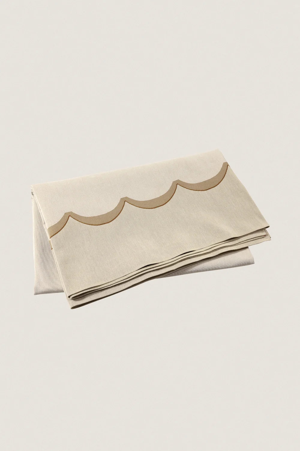 Natural Scalloped Tablecloth