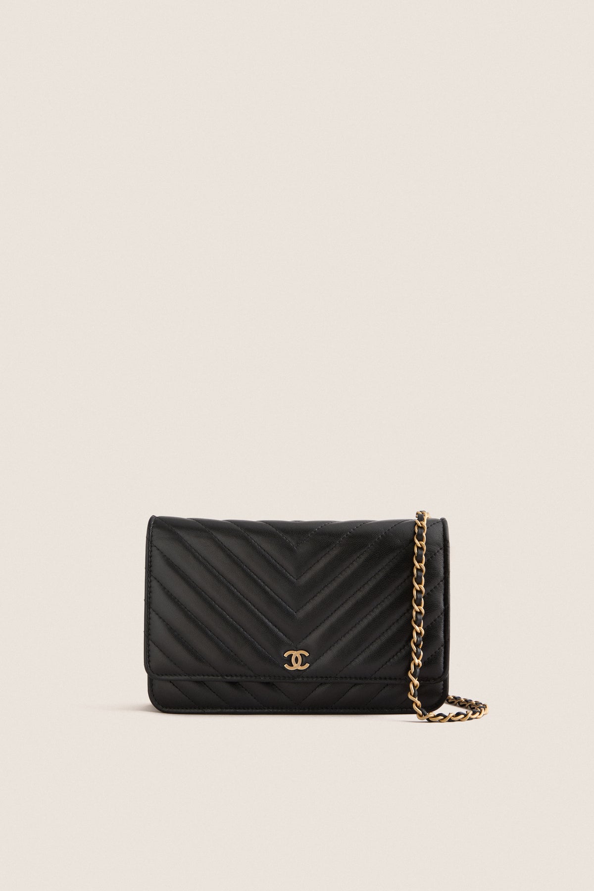 CHANEL Black Shoulder Bag