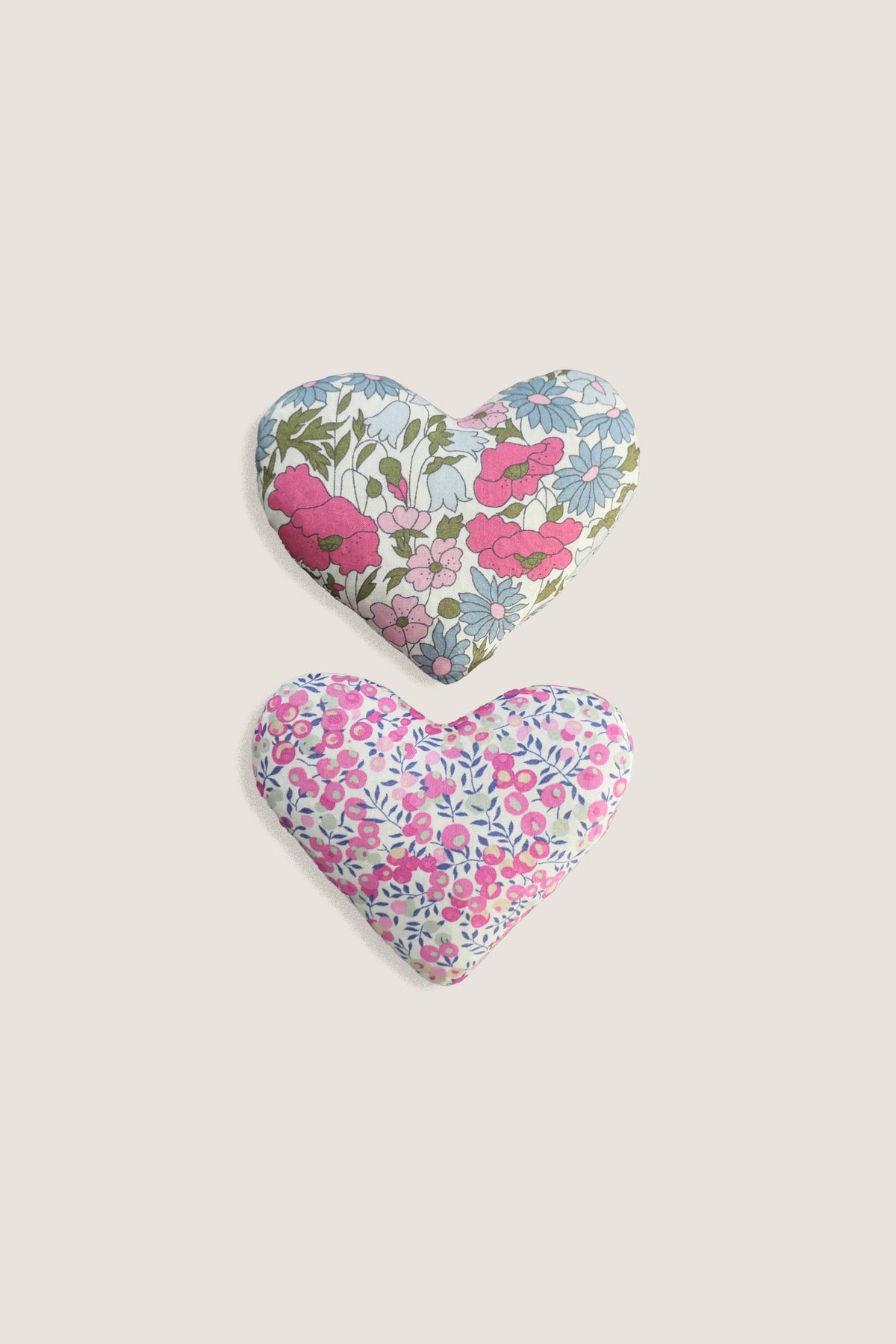 Mary Rose Lavender Hearts (Set of 2)