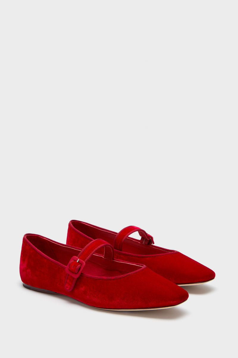 Red Velvet Ginger Mary Jane Flats feature a classic silhouette with an effortless, high-end velvet finish and fun adjustable strap, perfect for elevating casual outfits.