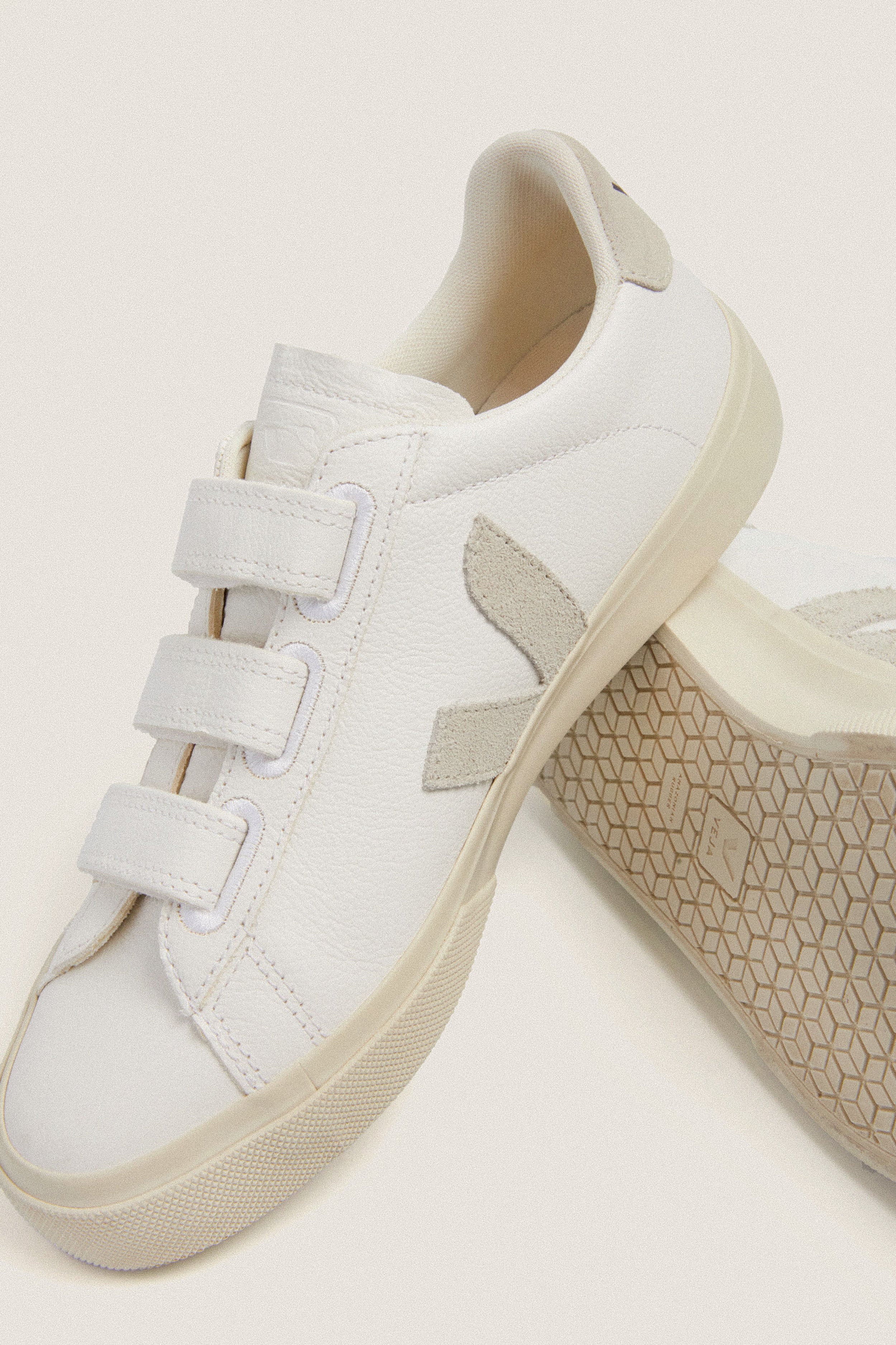 Extra White Natural Recife Sneakers | VEJA