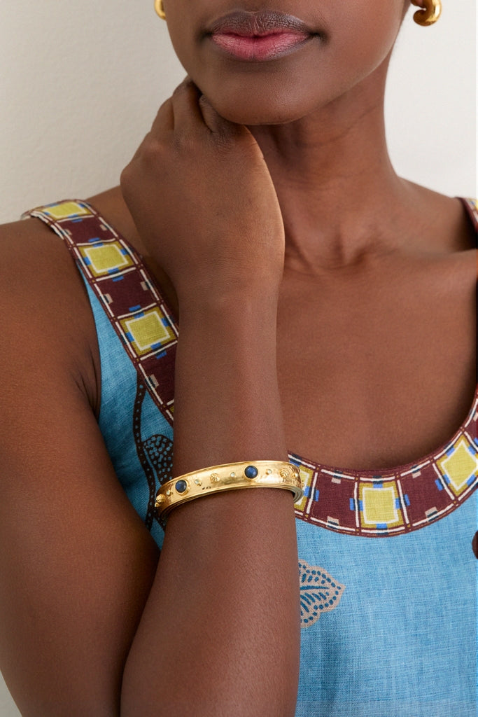 Cleopatra Hinged Bangle
